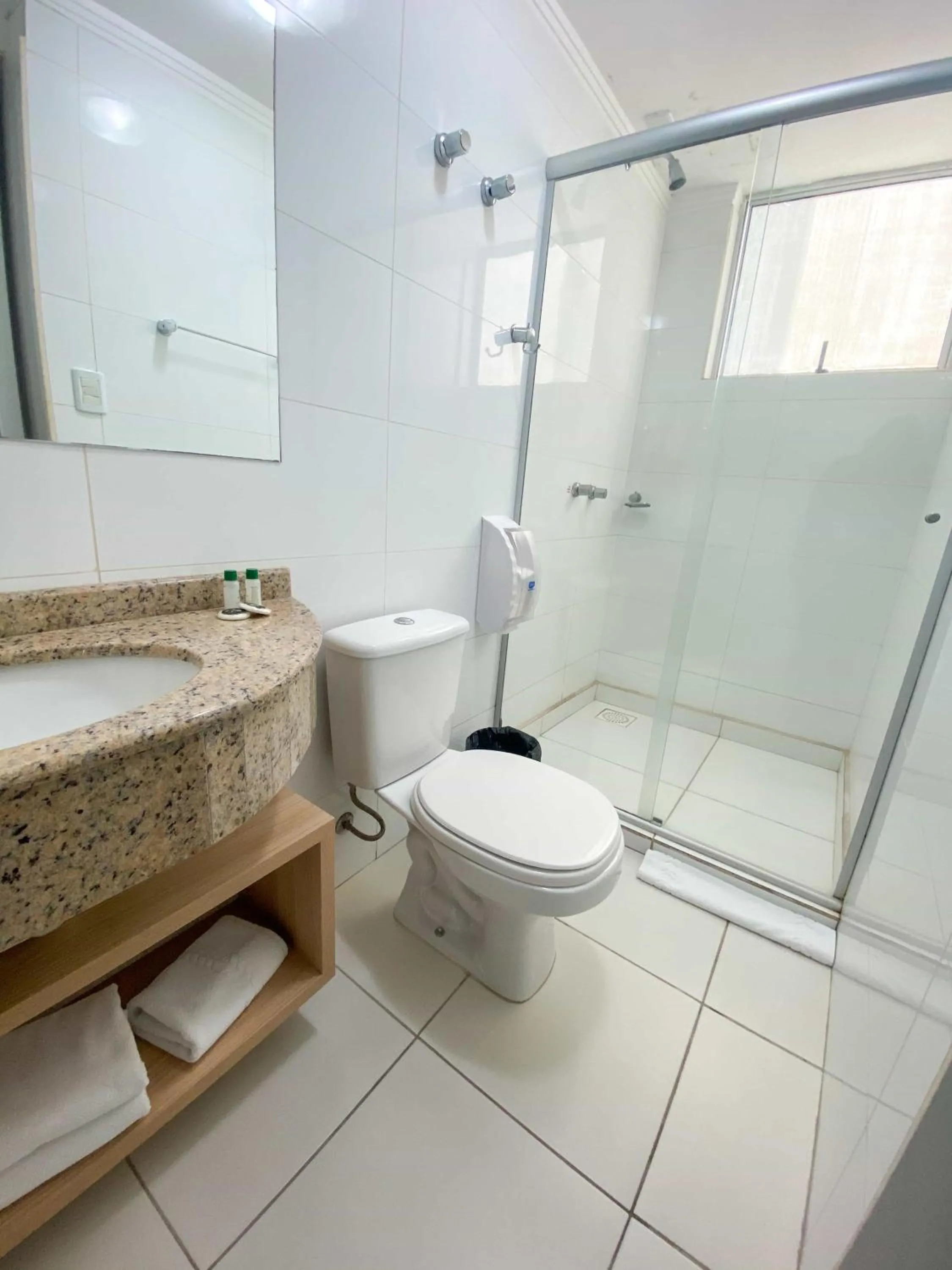 Bathroom in Hotel Desbravador