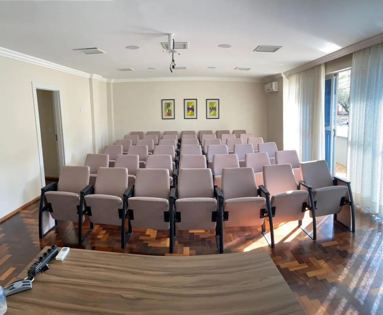 Business facilities in Hotel Desbravador