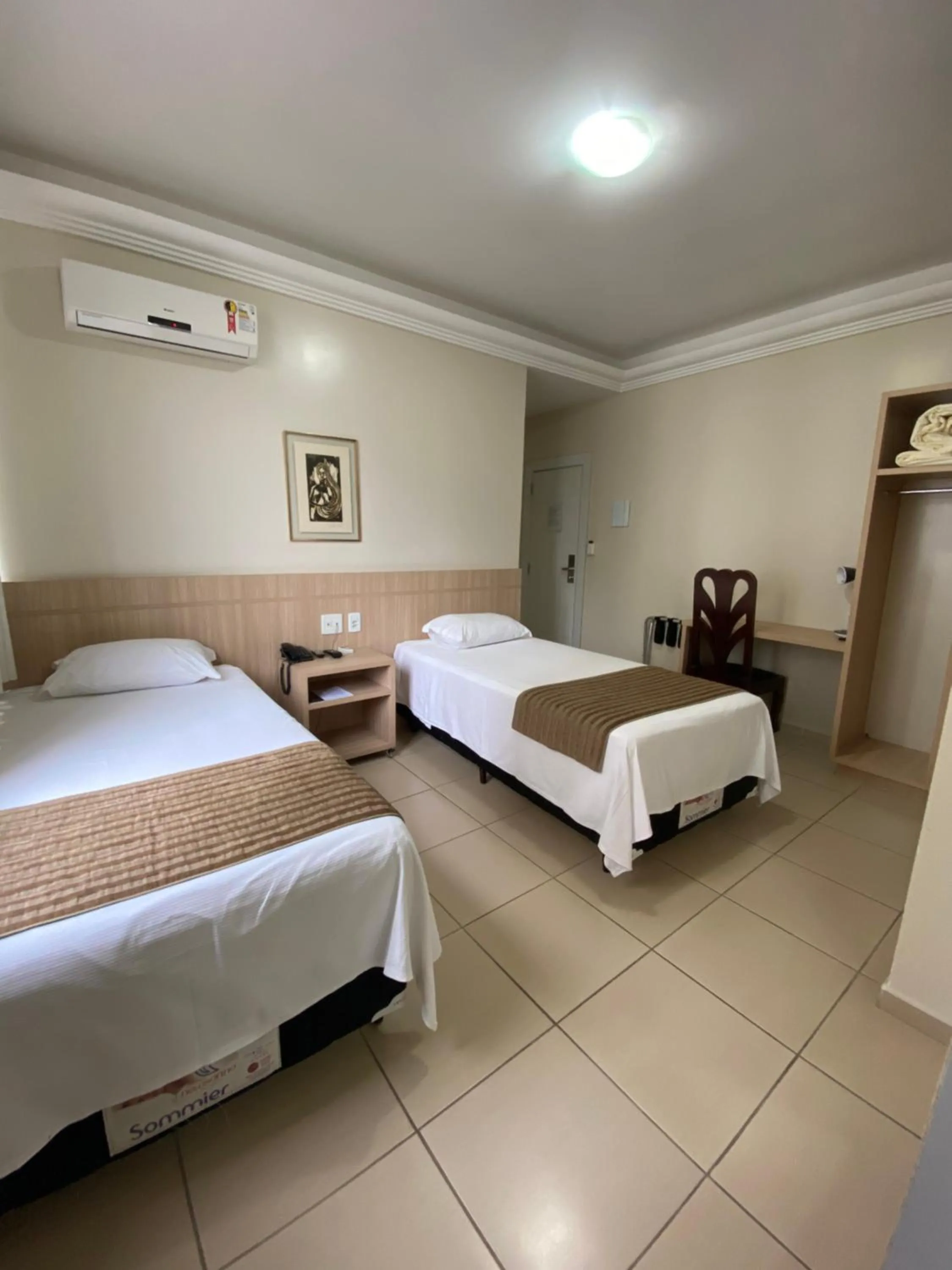Photo of the whole room, Bed in Hotel Desbravador