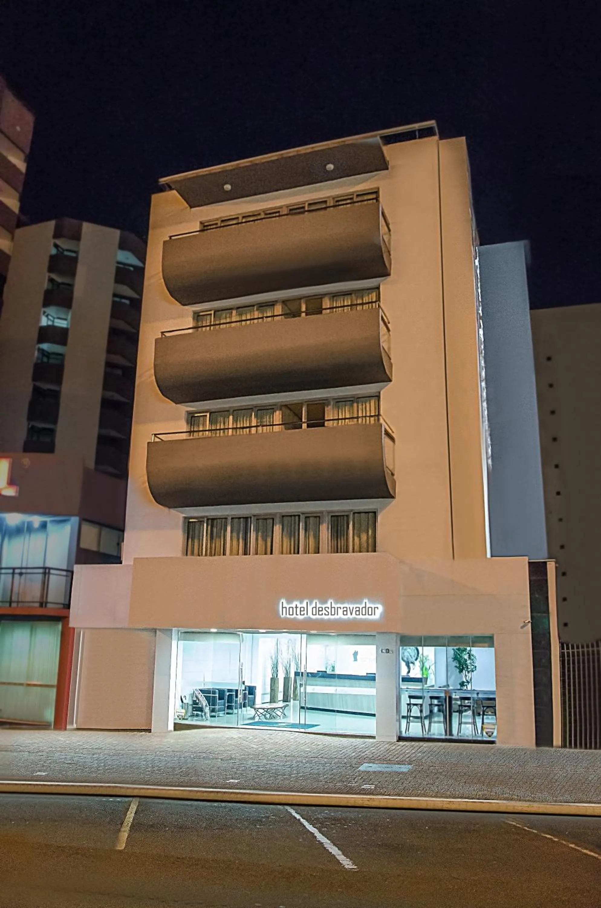 Facade/entrance in Hotel Desbravador