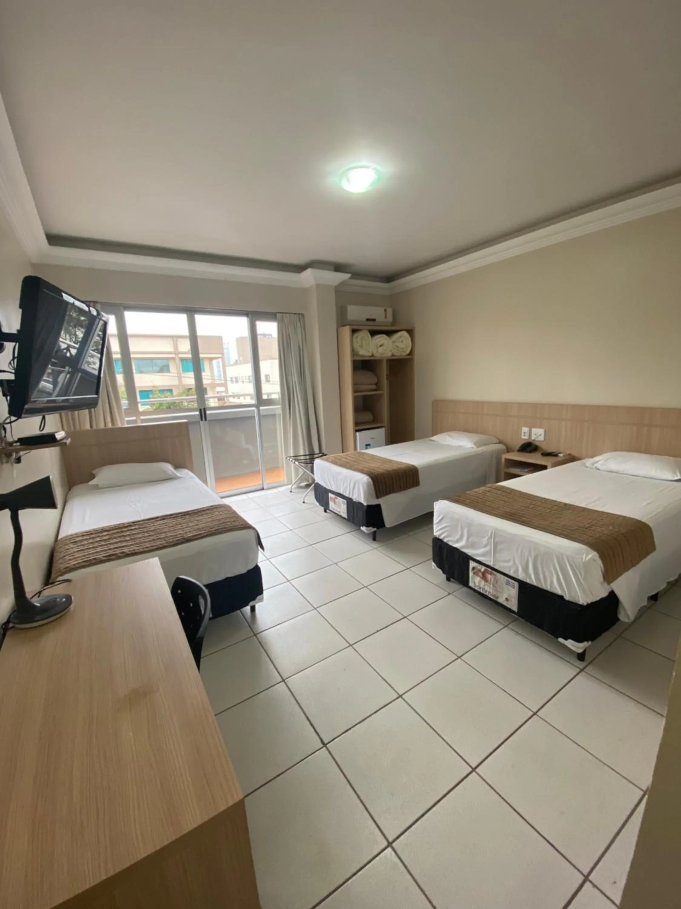 Photo of the whole room, Bed in Hotel Desbravador