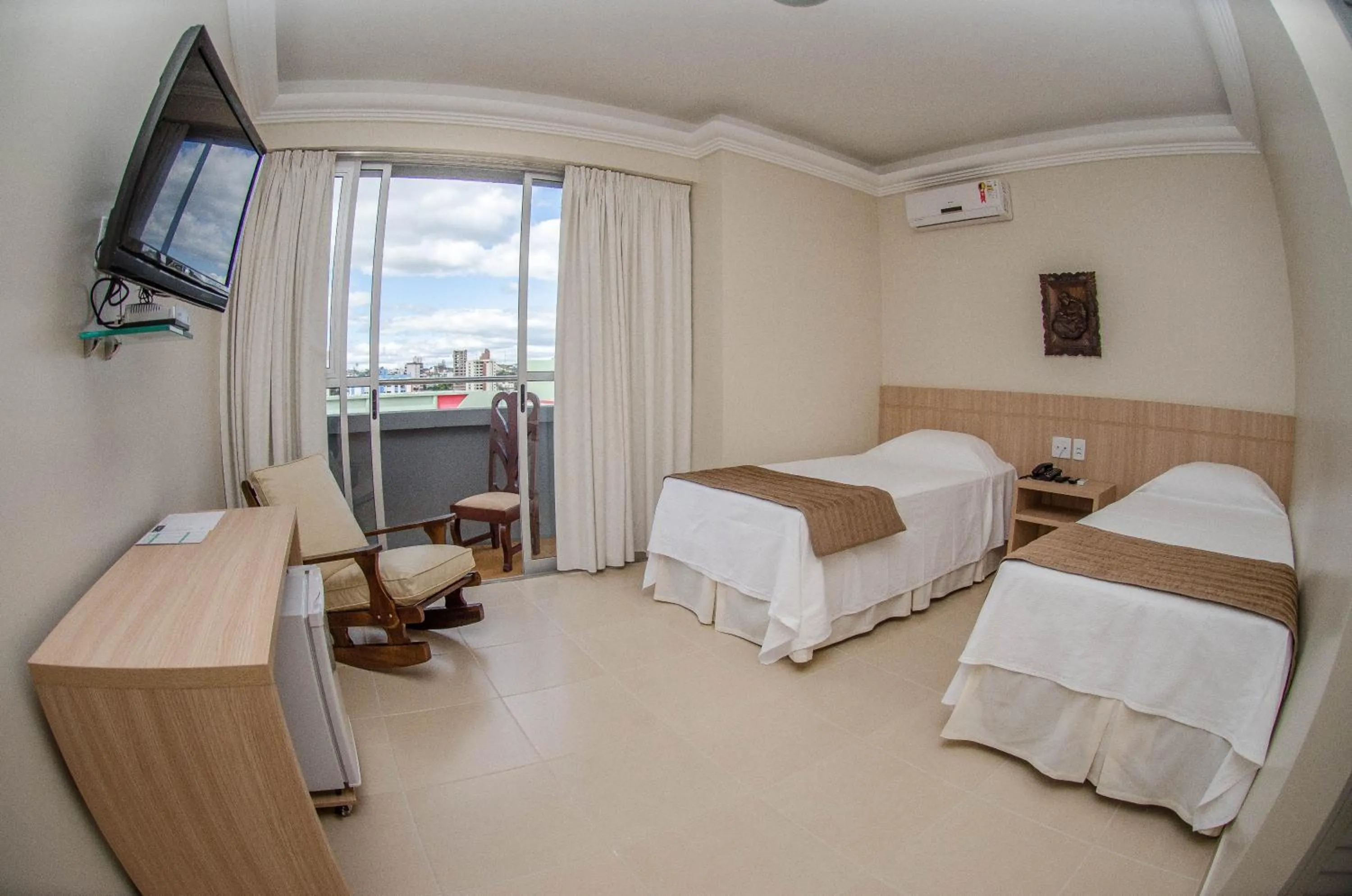 Photo of the whole room, Bed in Hotel Desbravador