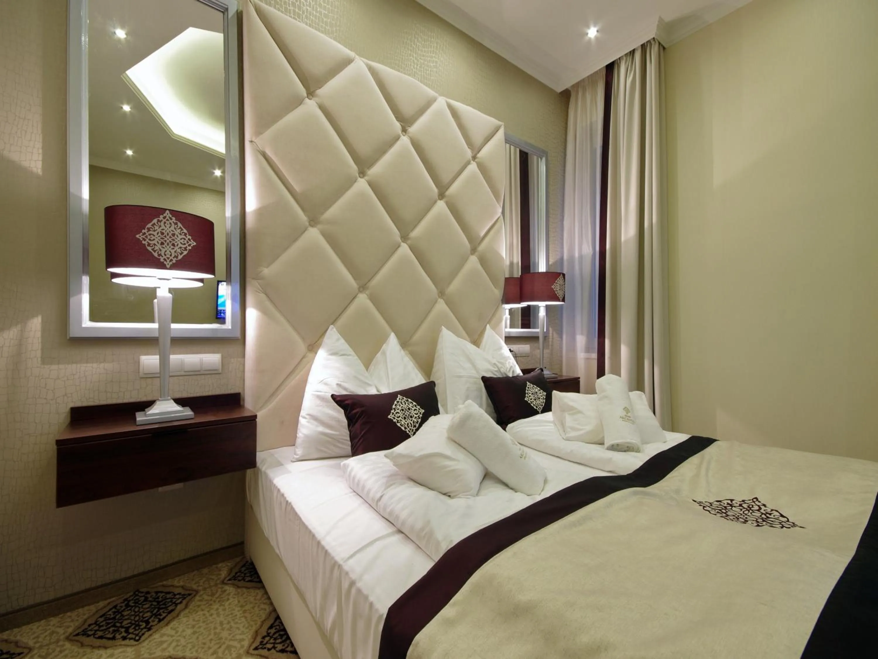 Bedroom, Bed in Arcanum Hotel