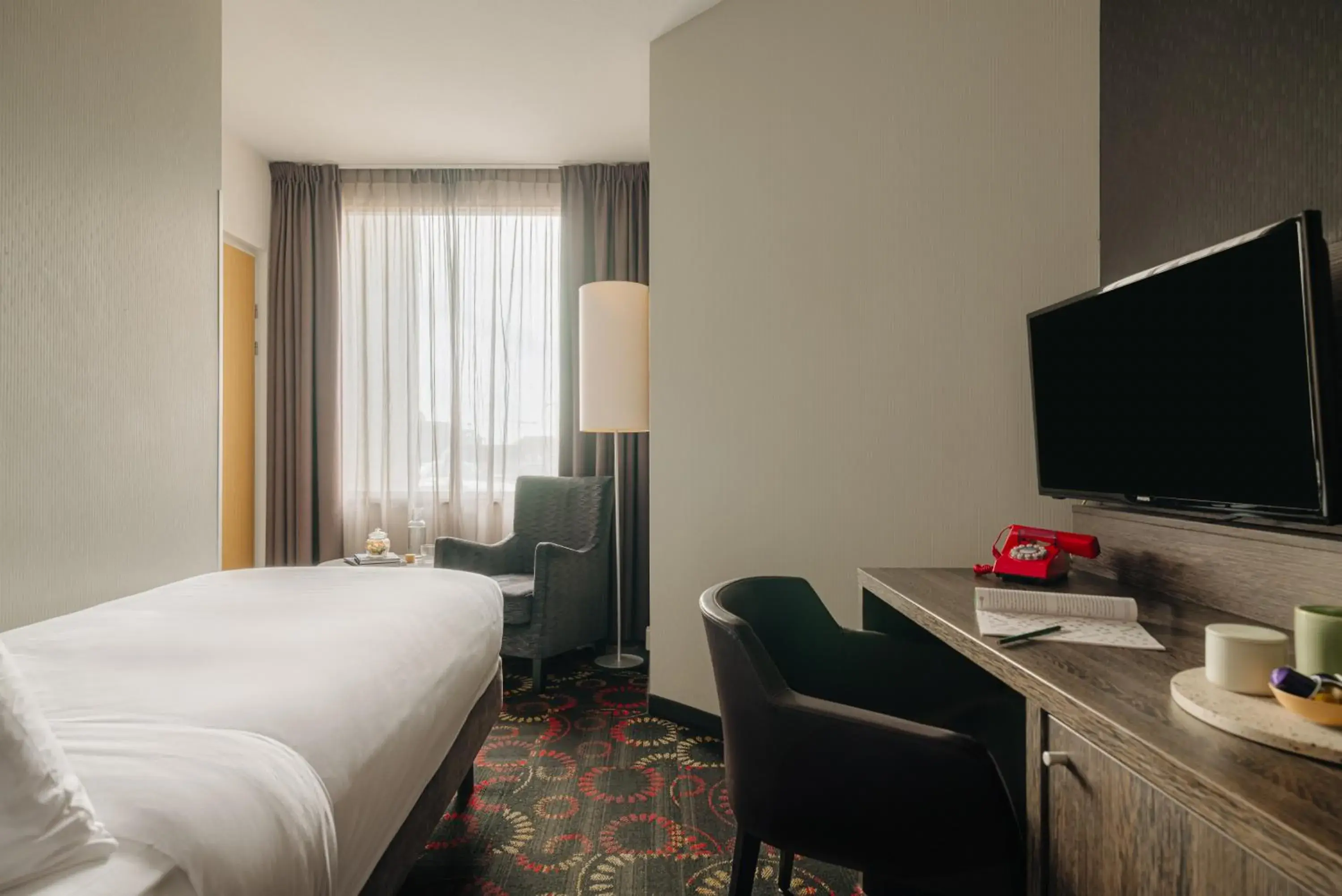 Standard Single Room in Crown Hotel Eindhoven Centre Standard Single Room in Crown Hotel Eindhoven Centre