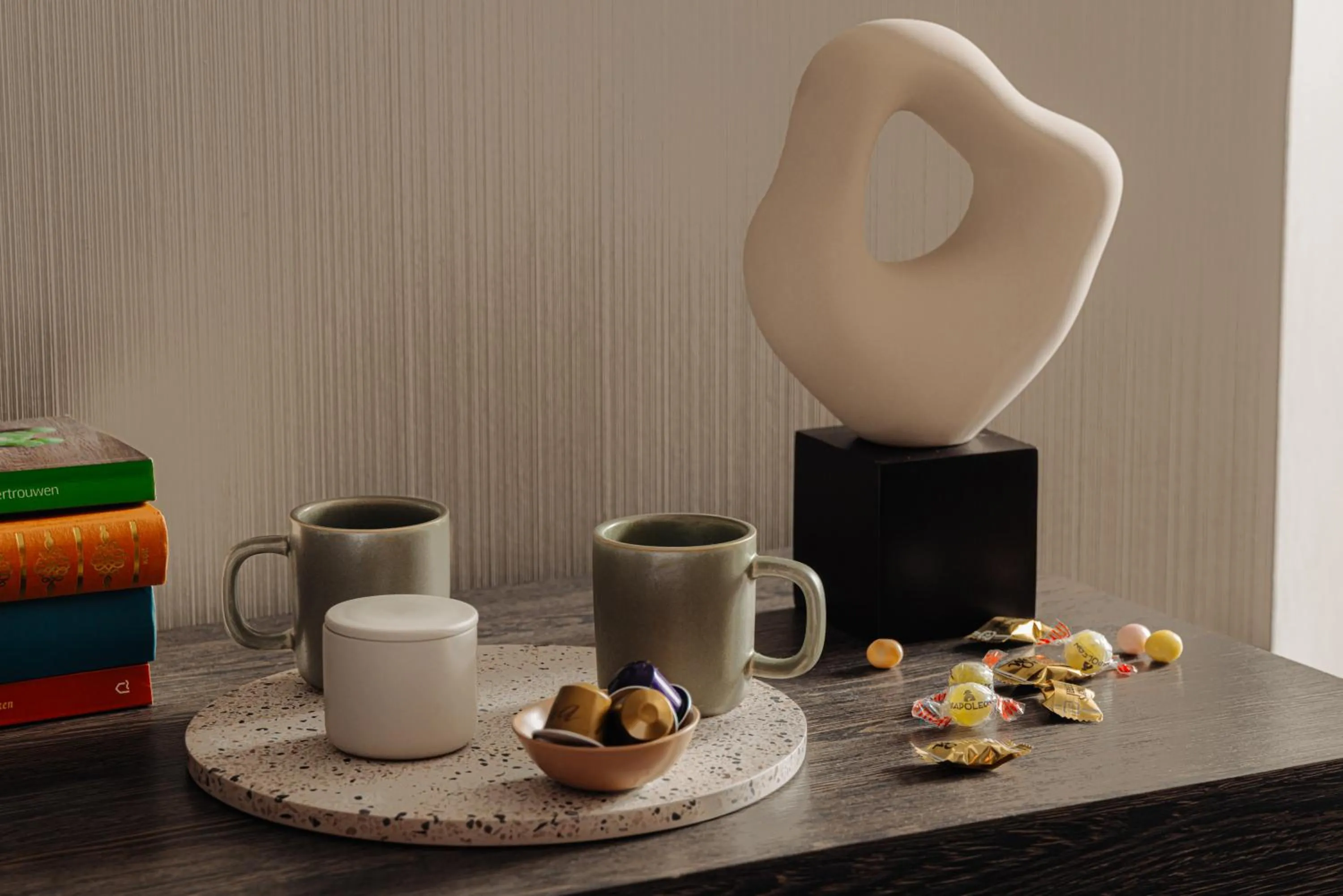 Coffee/tea facilities in Crown Hotel Eindhoven Centre