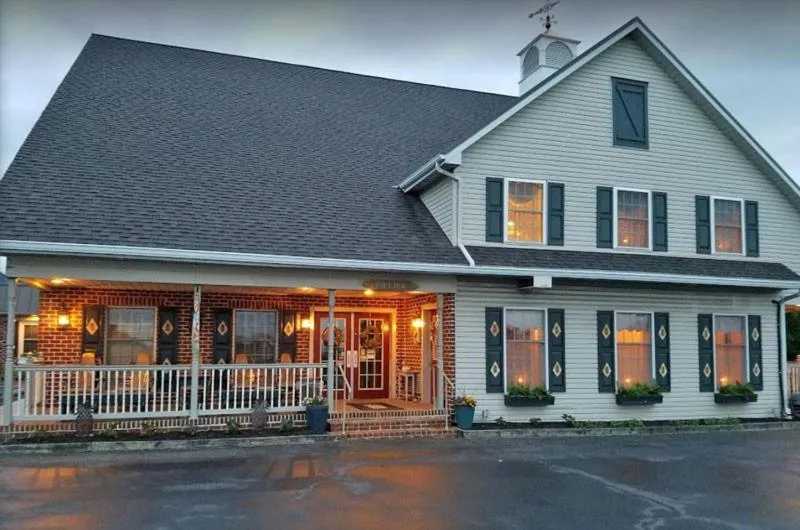 Country Living Inn