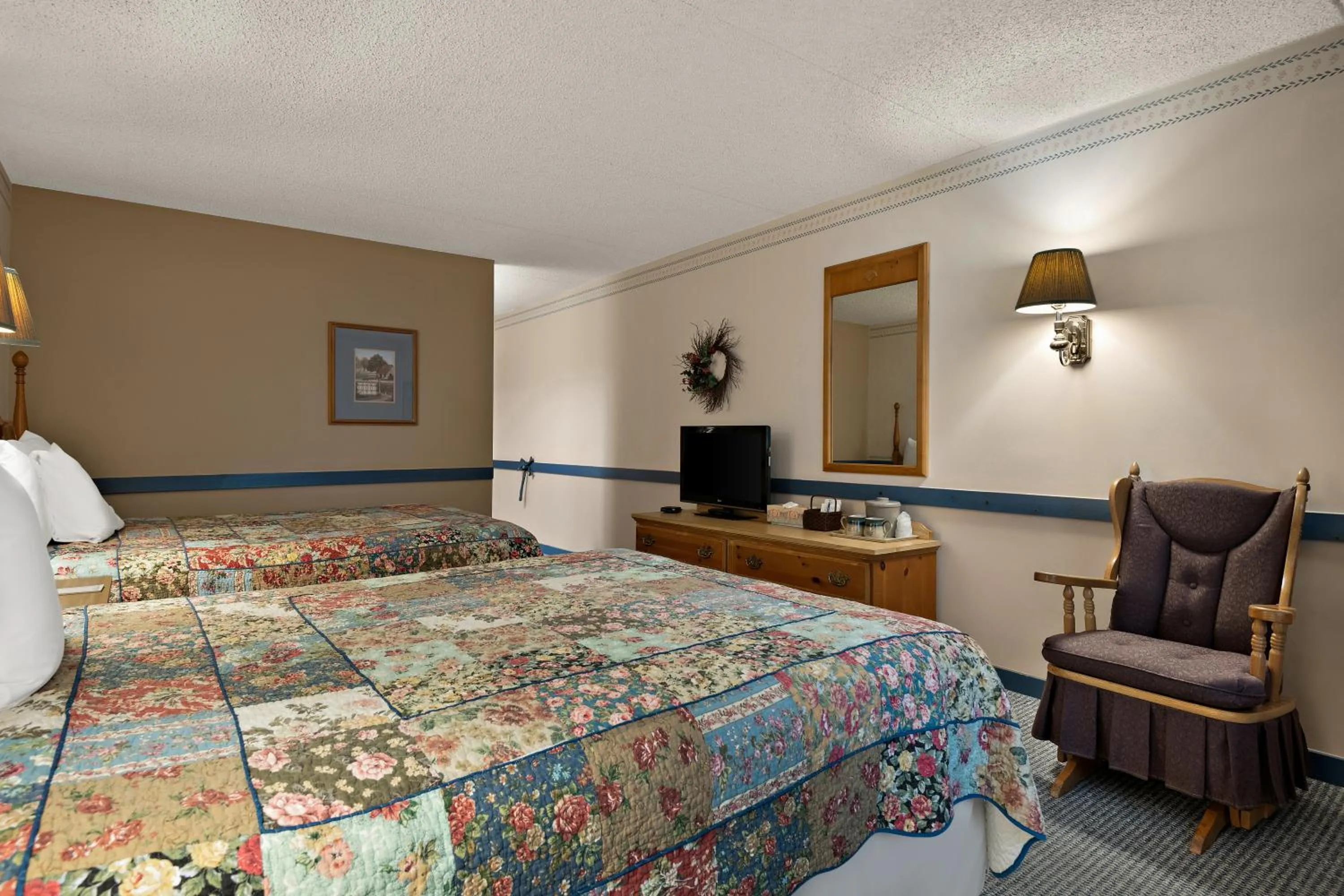 Bed in Country Living Inn