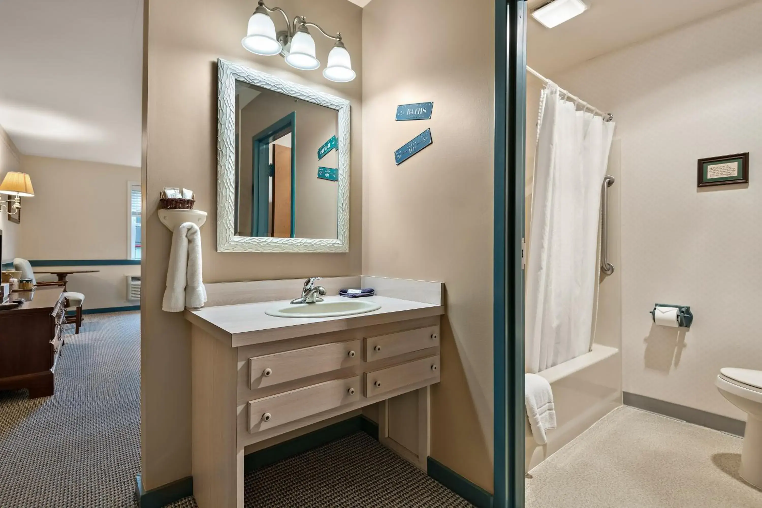 Deluxe Double or Twin Room in Country Living Inn Deluxe Double or Twin Room in Country Living Inn