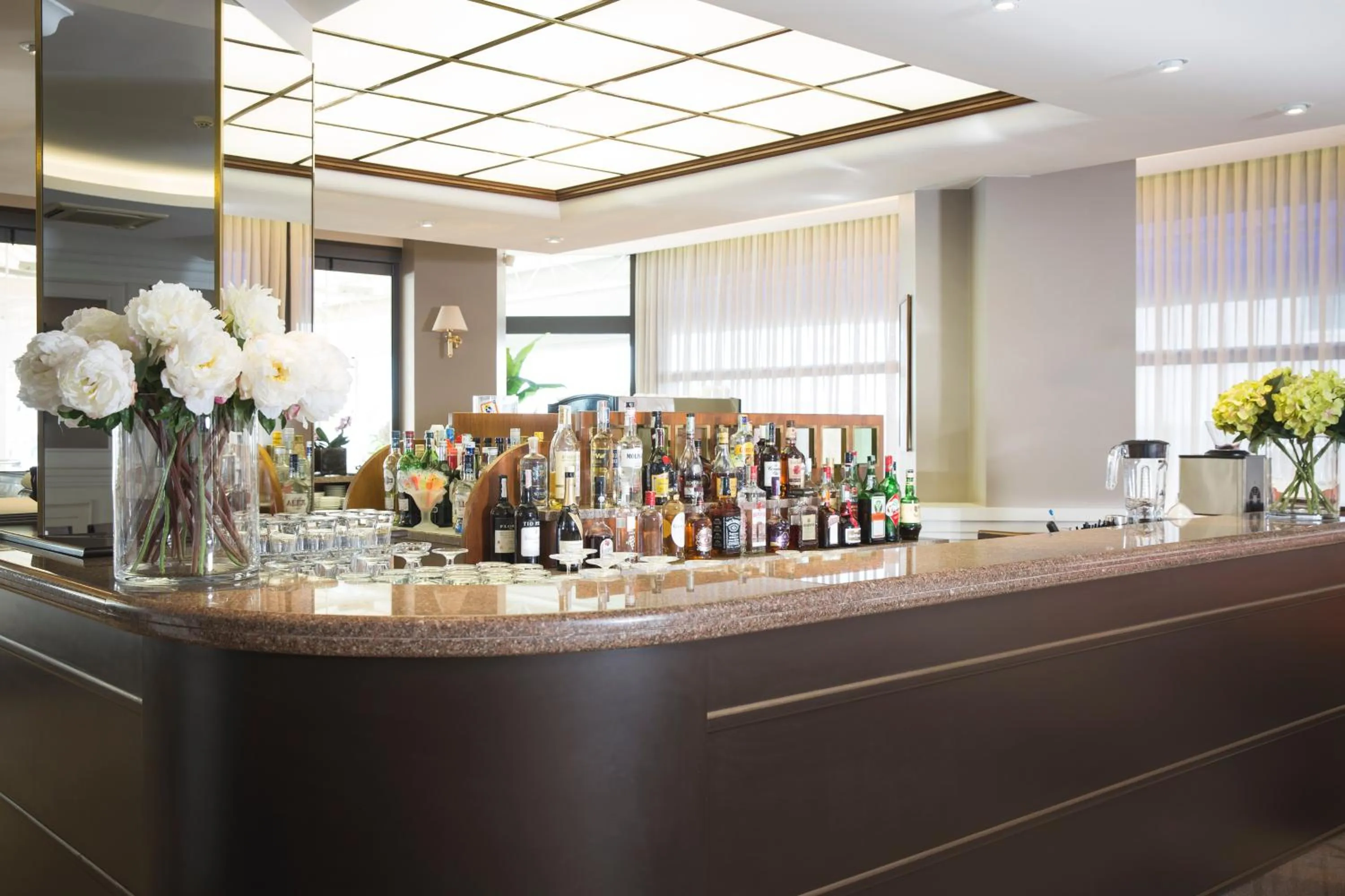 Lounge or bar in Hotel Cambridge