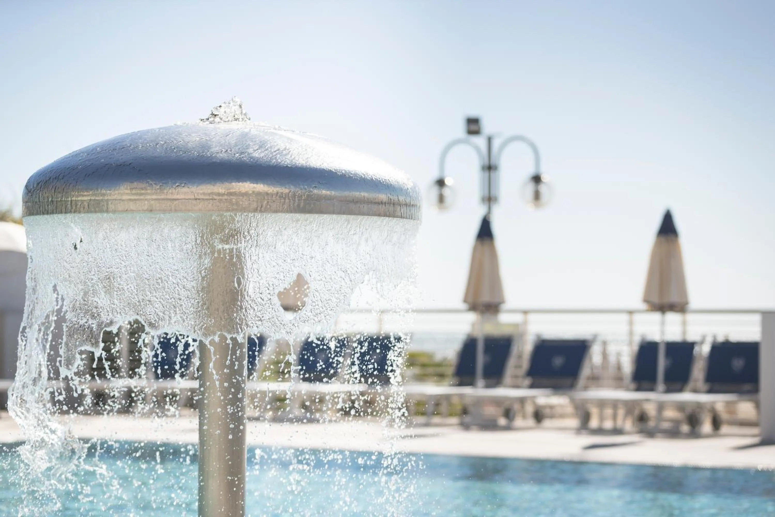 Swimming pool in Hotel Cambridge