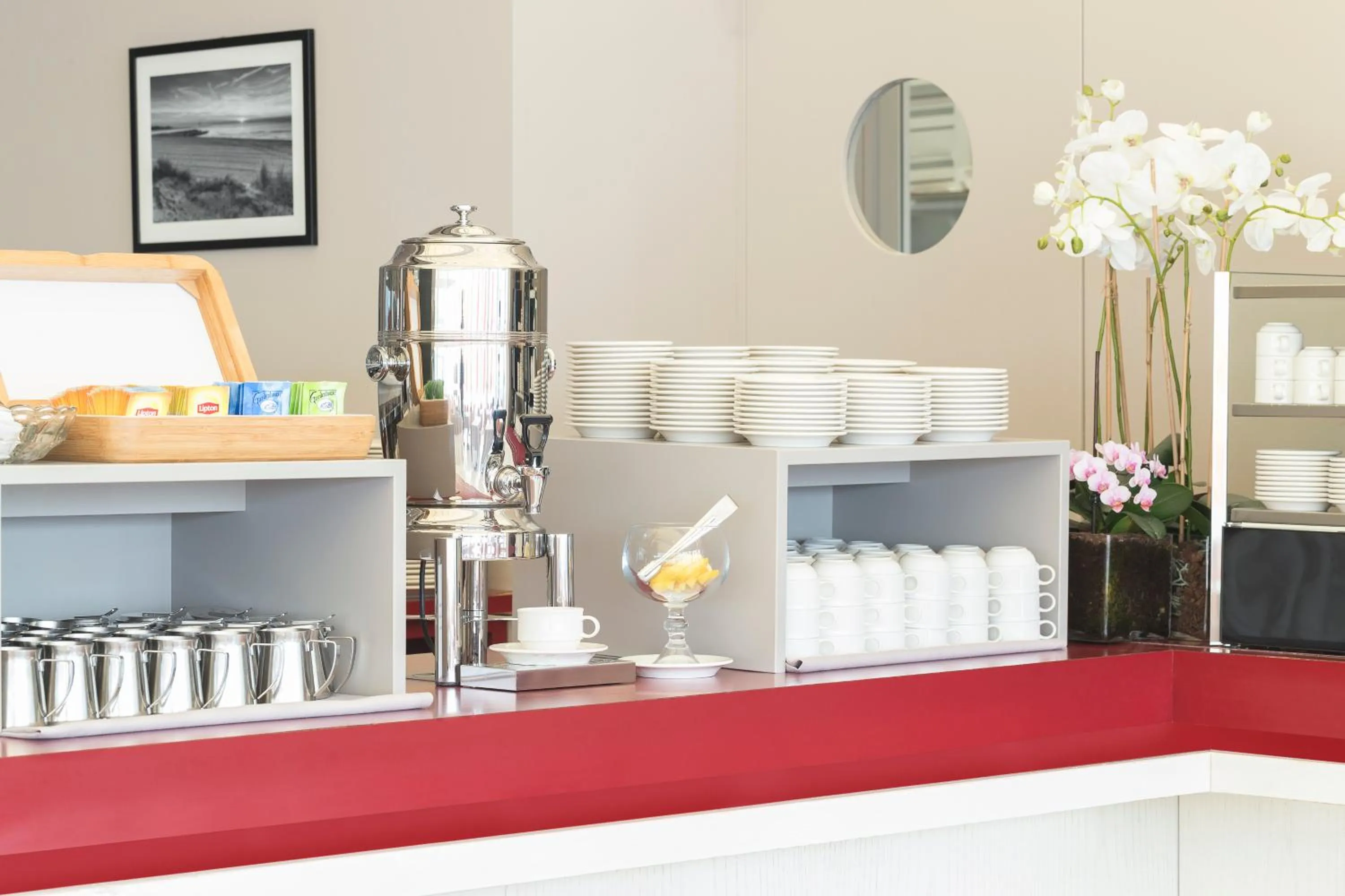 Food and drinks in Hotel Cambridge