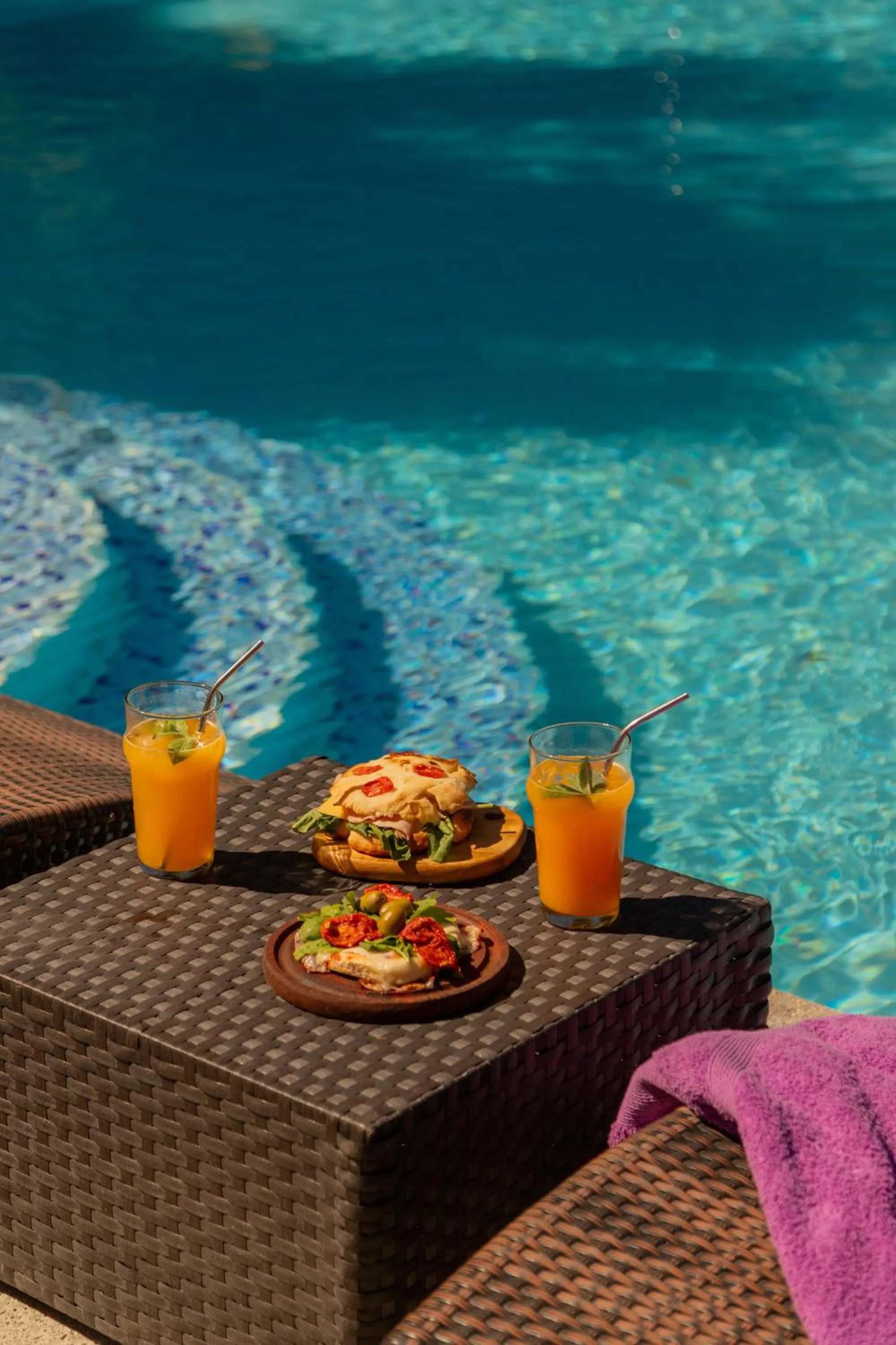 Food and drinks in La Comarca Resort & Spa