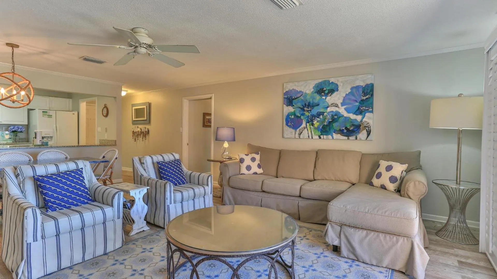 Aegean 210 - Updated 2 Bedroom 2 Bath at the Aegean