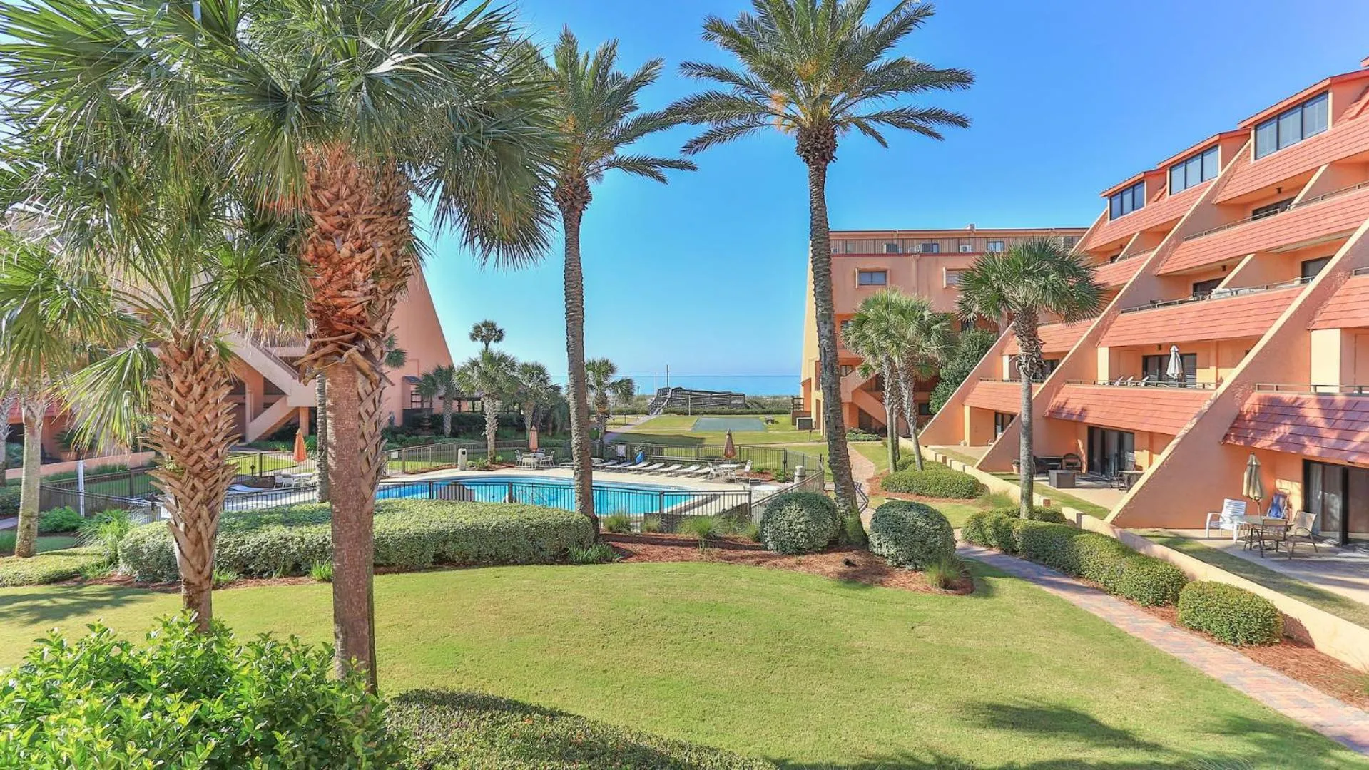 Aegean 210 - Updated 2 Bedroom 2 Bath at the Aegean