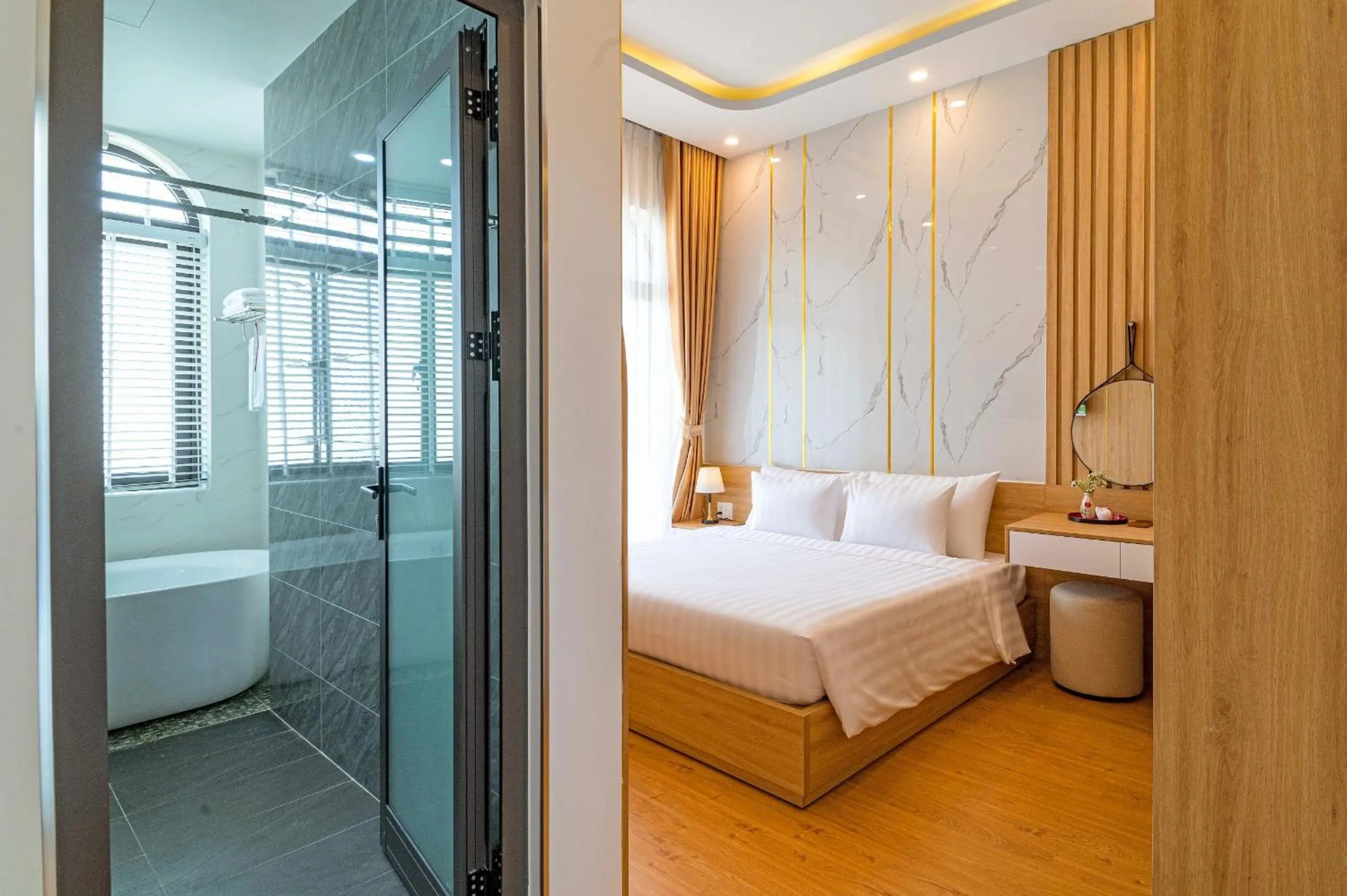 Bed in Mint Hoi An Villa