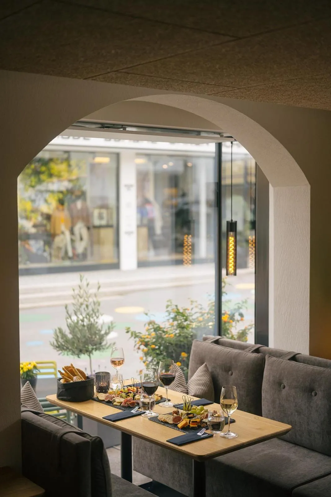 Restaurant/places to eat in Boutique Apart Serfaus