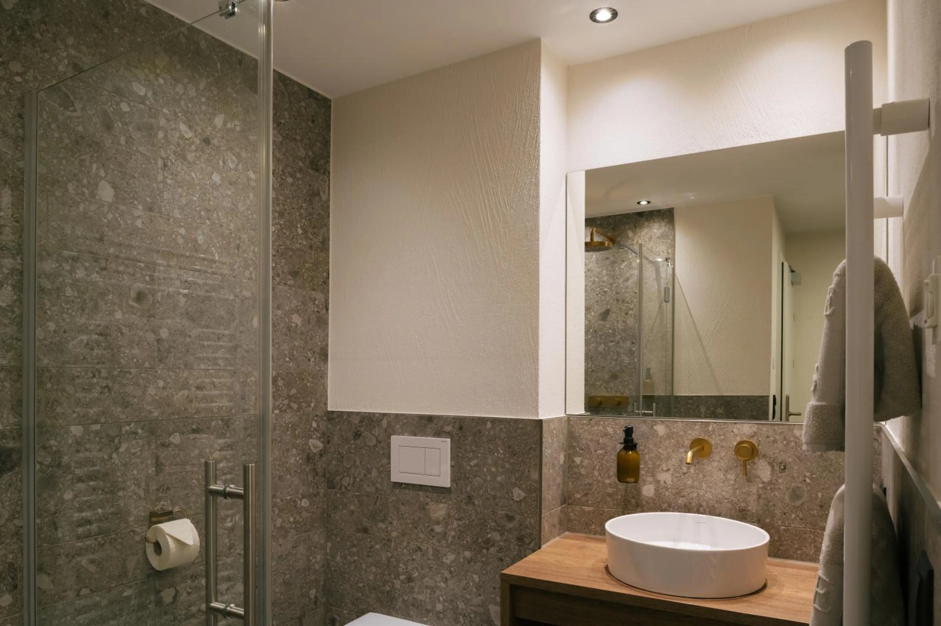 Bathroom in Boutique Apart Serfaus