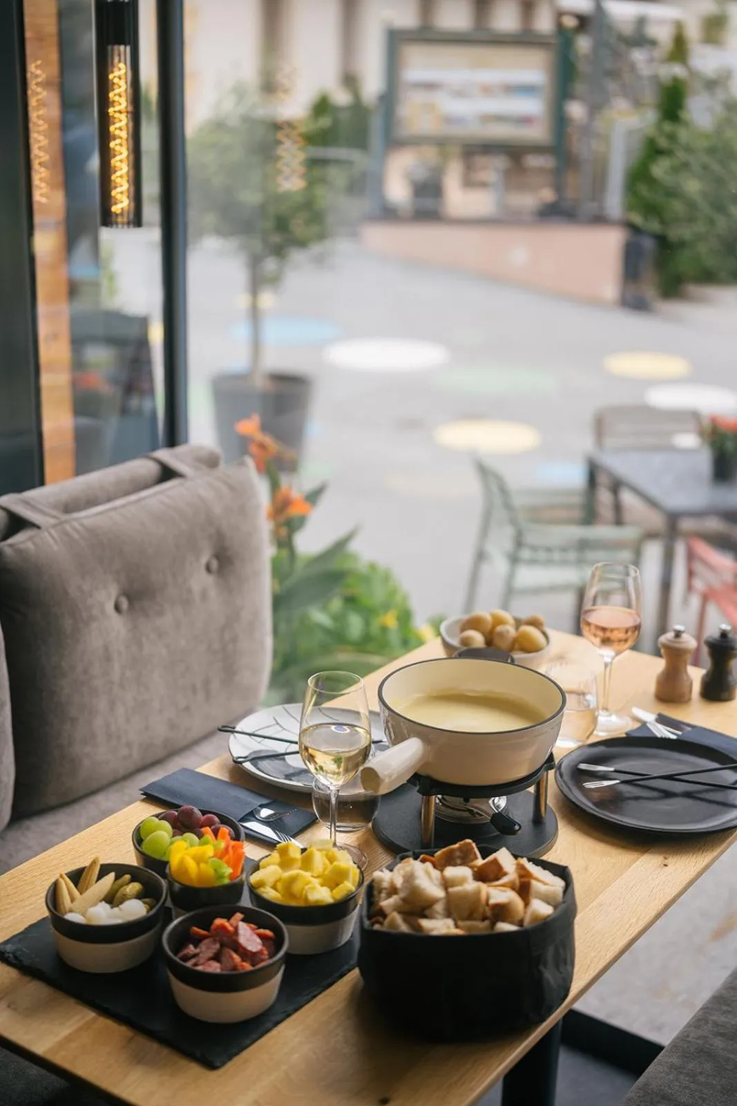 Restaurant/places to eat in Boutique Apart Serfaus