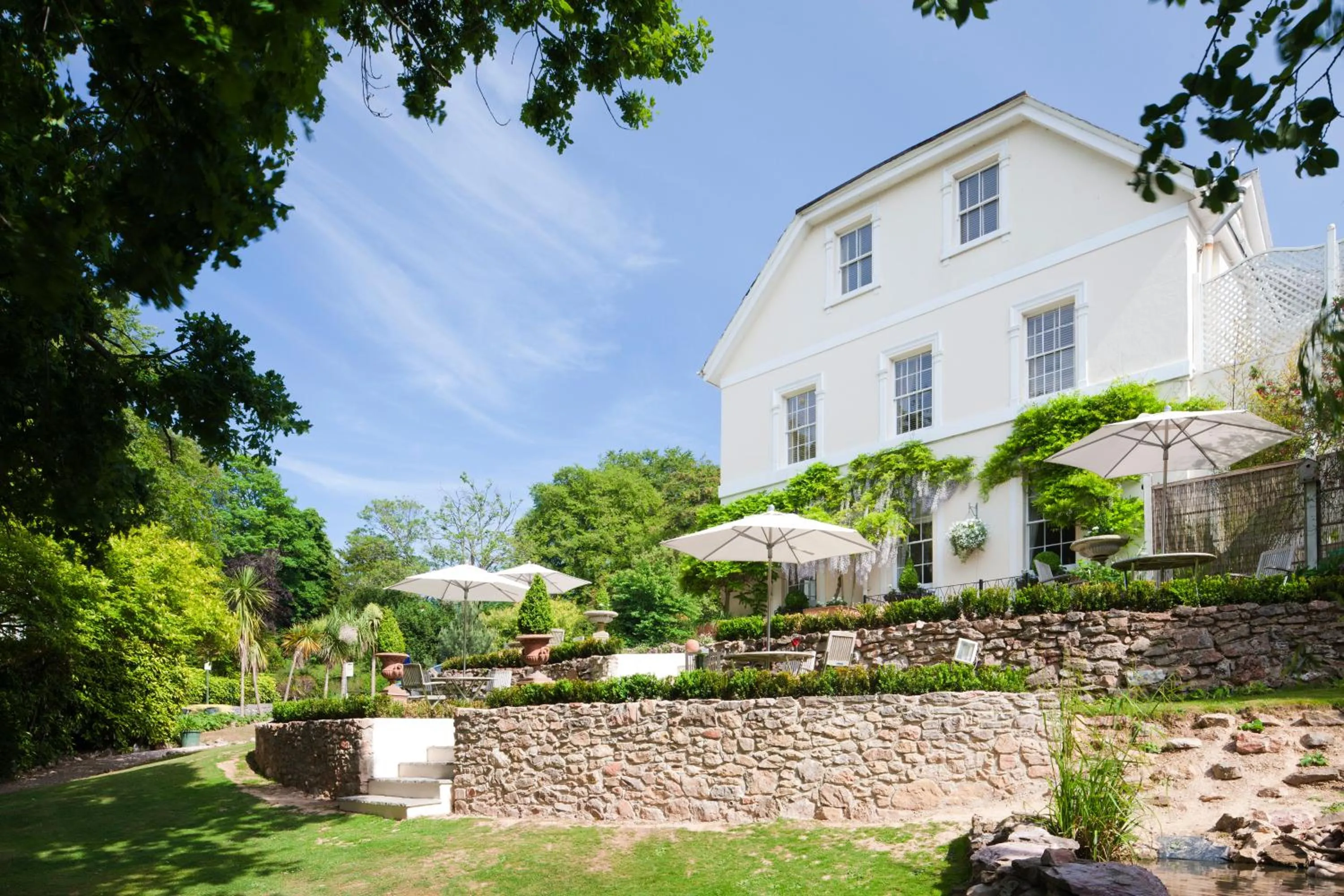 Garden in Haytor Hotel