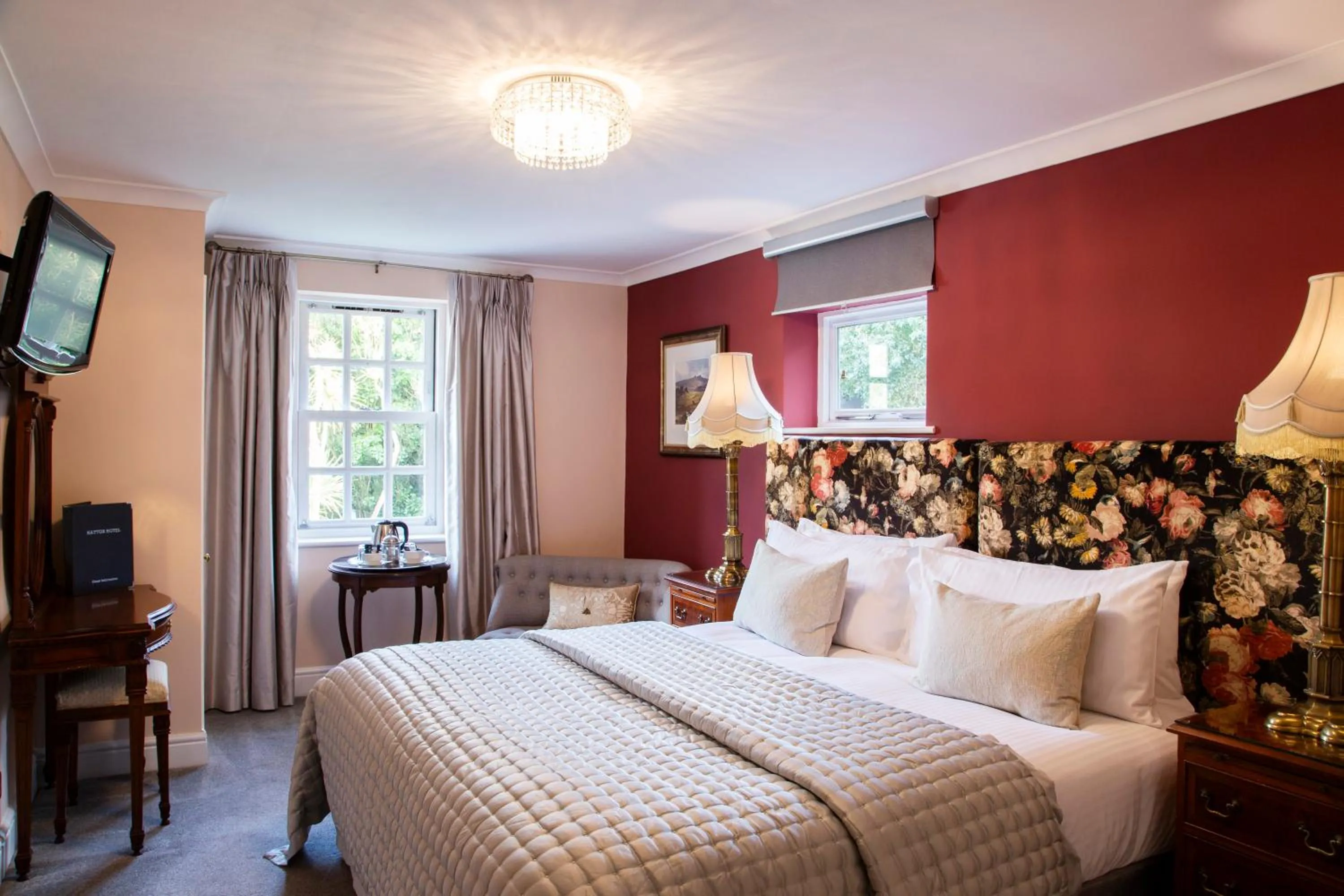 Bedroom, Bed in Haytor Hotel