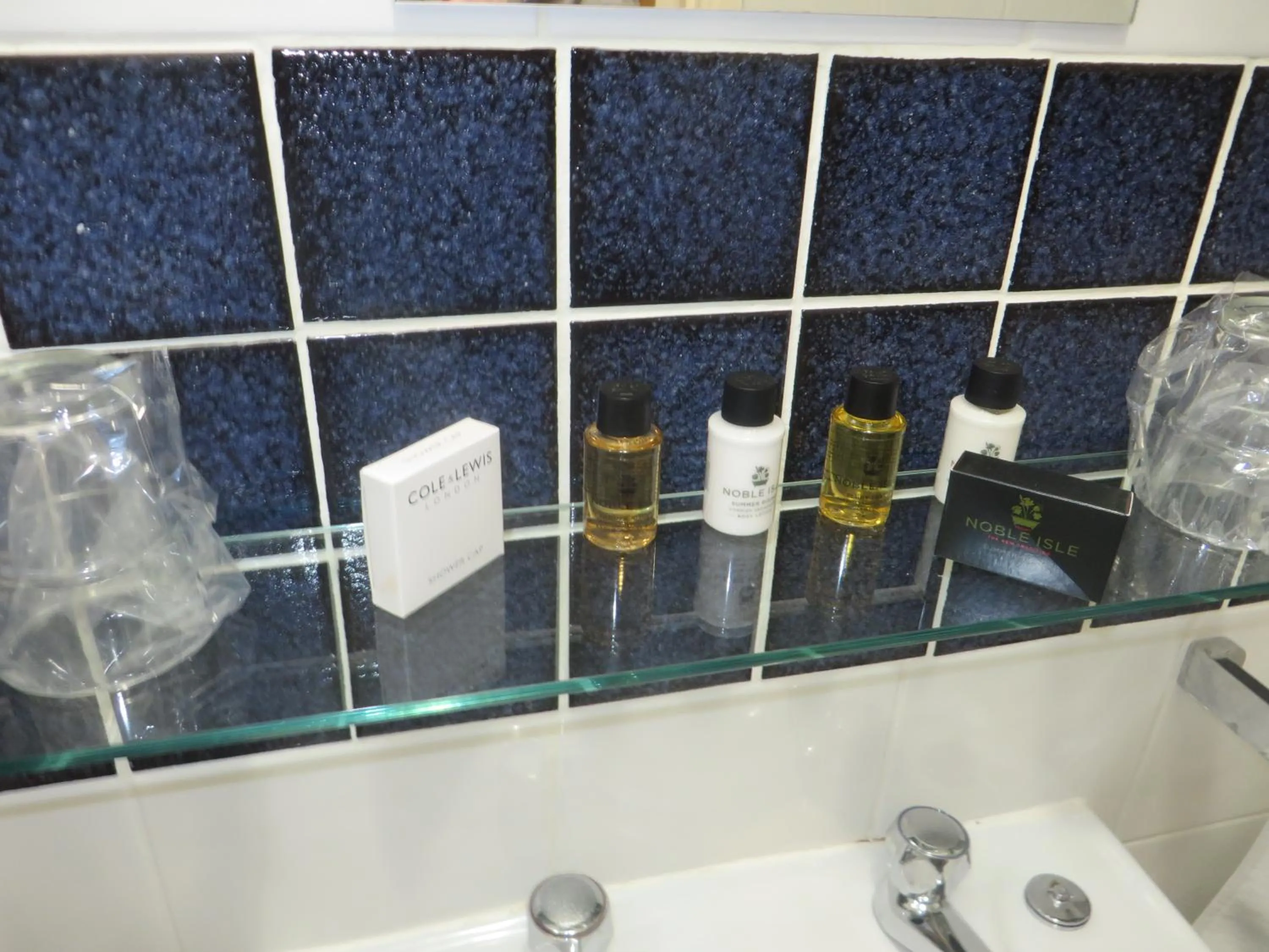 Bathroom in Haytor Hotel