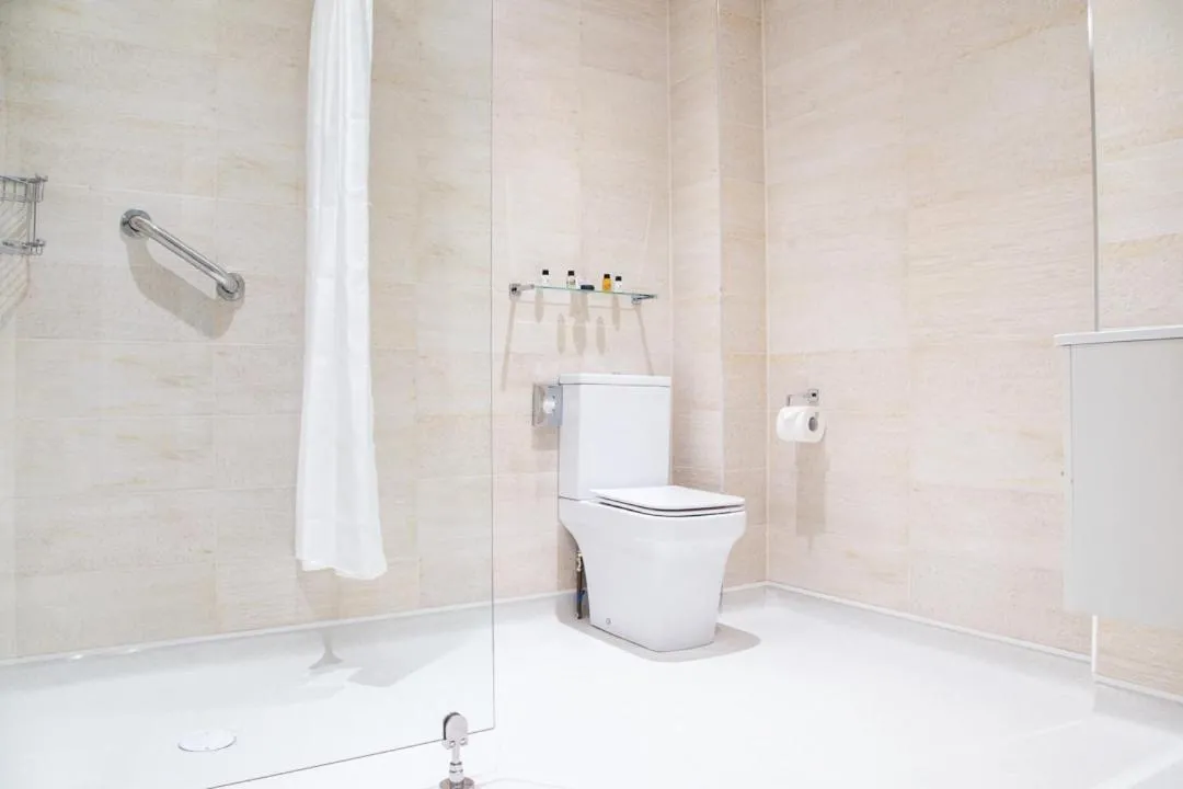 Bathroom in Haytor Hotel