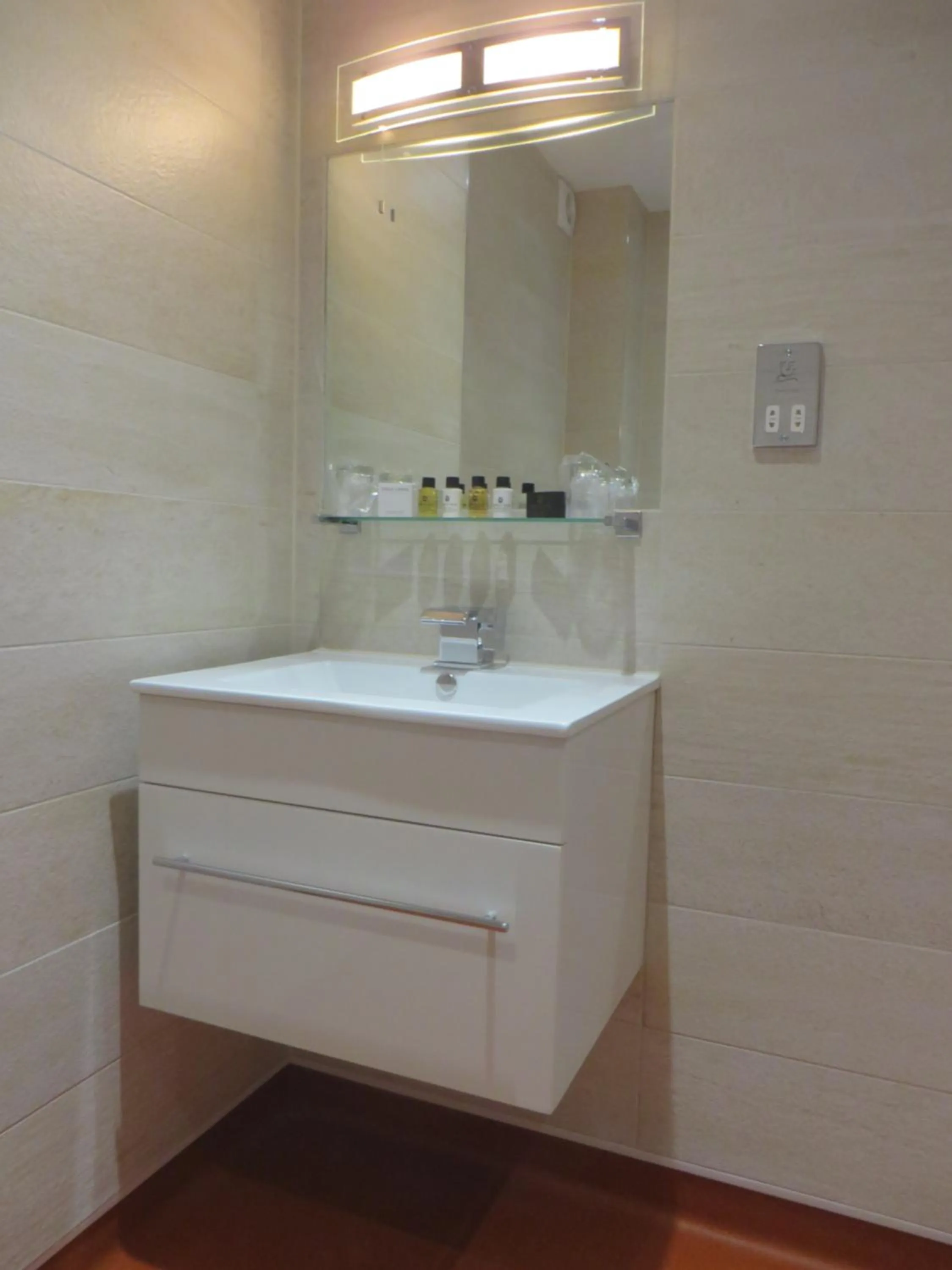 Bathroom in Haytor Hotel