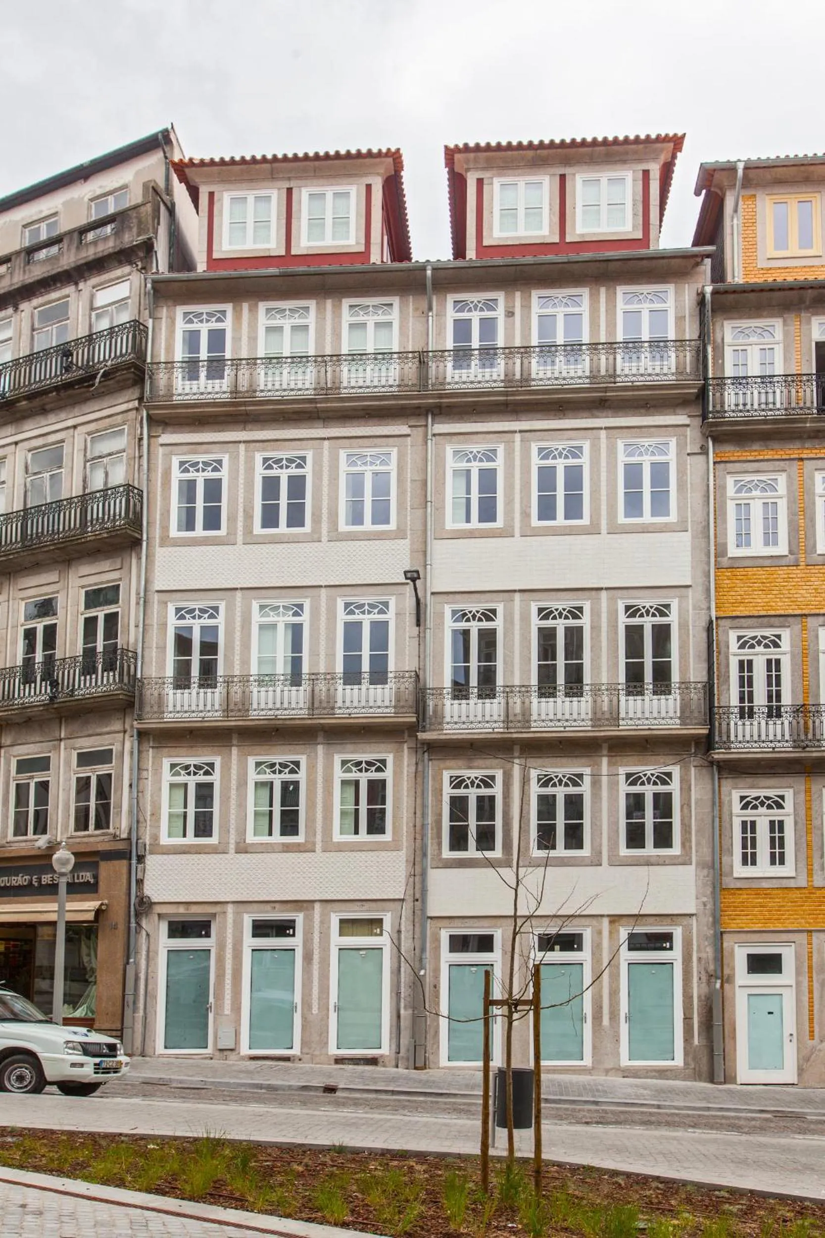 Facade/entrance in bnapartments Loftpuzzle