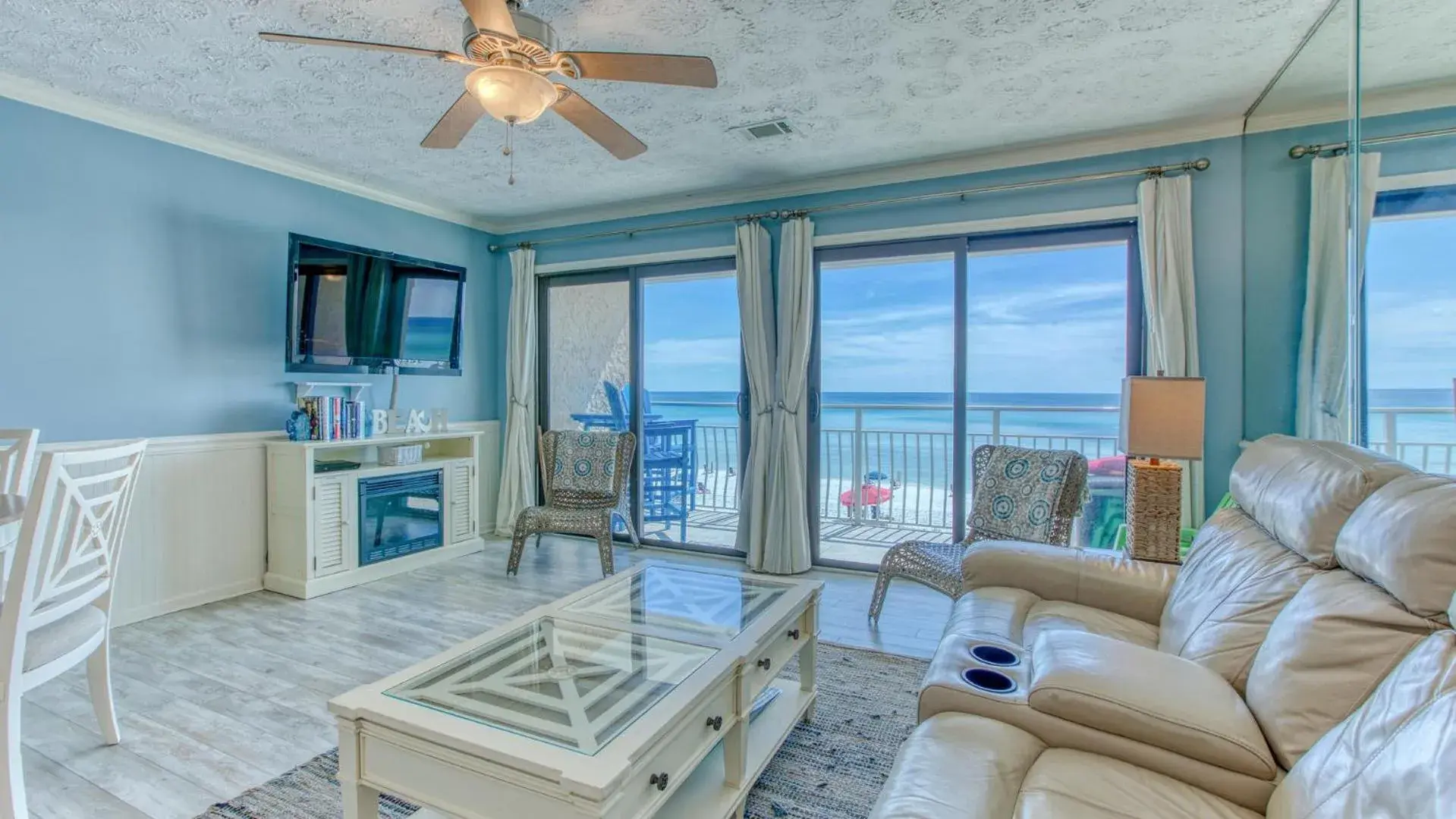 Crystal Villas 6A - Just a few steps and your toes will be in the sand with Beach Service Included Crystal Villas 6A - Just a few steps and your toes will be in the sand with Beach Service Included