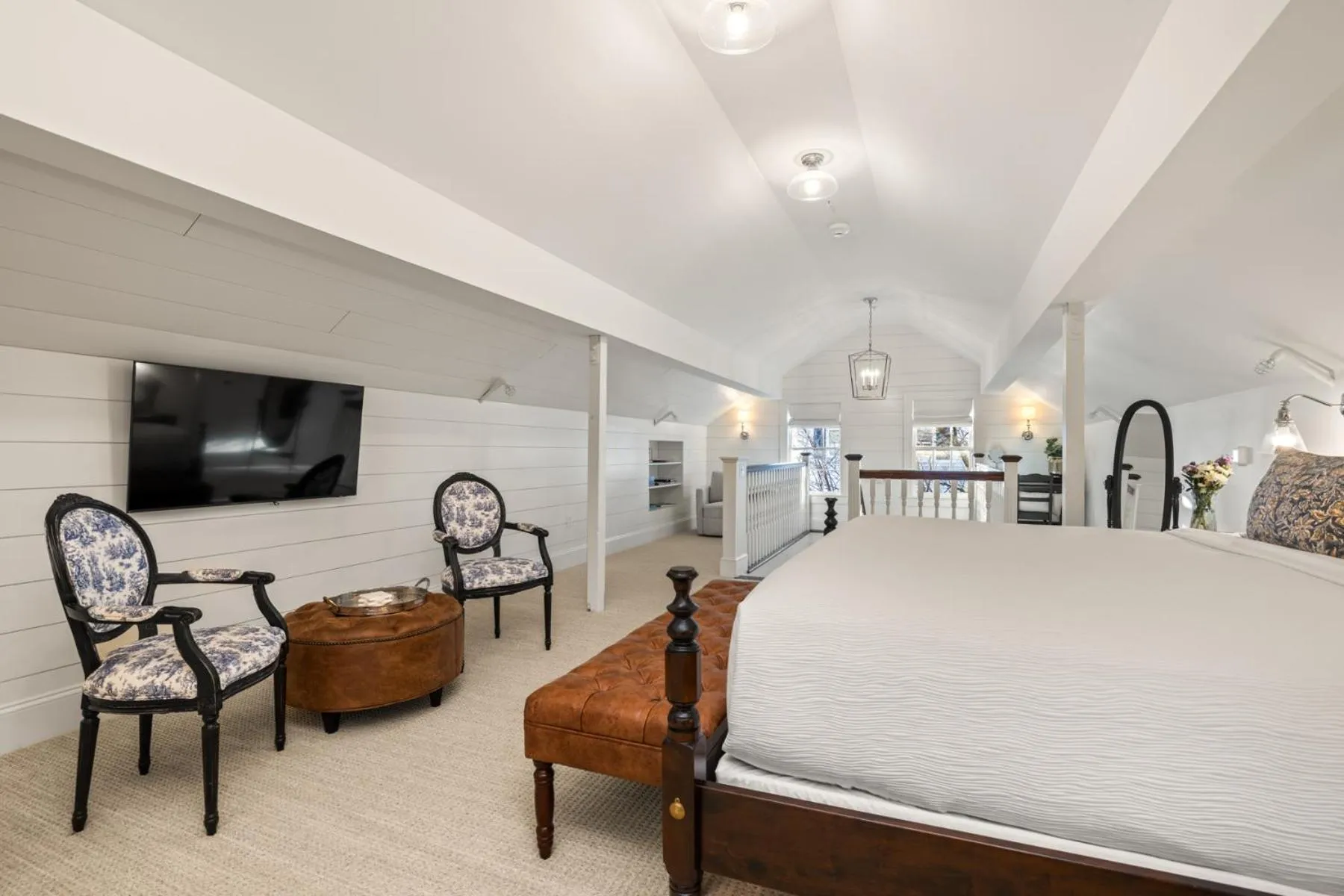 Bed in The Davenport Inn