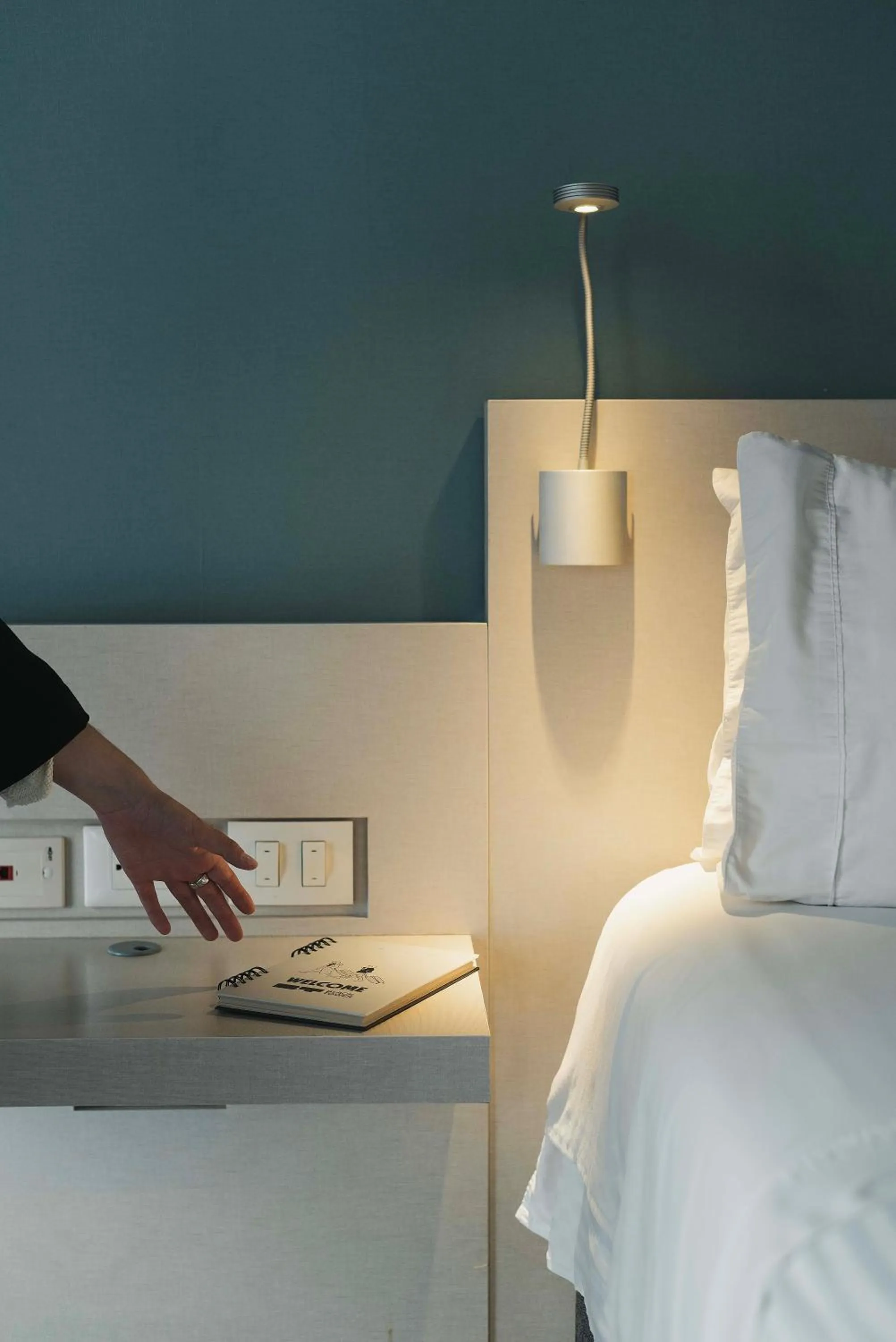 Bed in Hotel Black Tower Premium