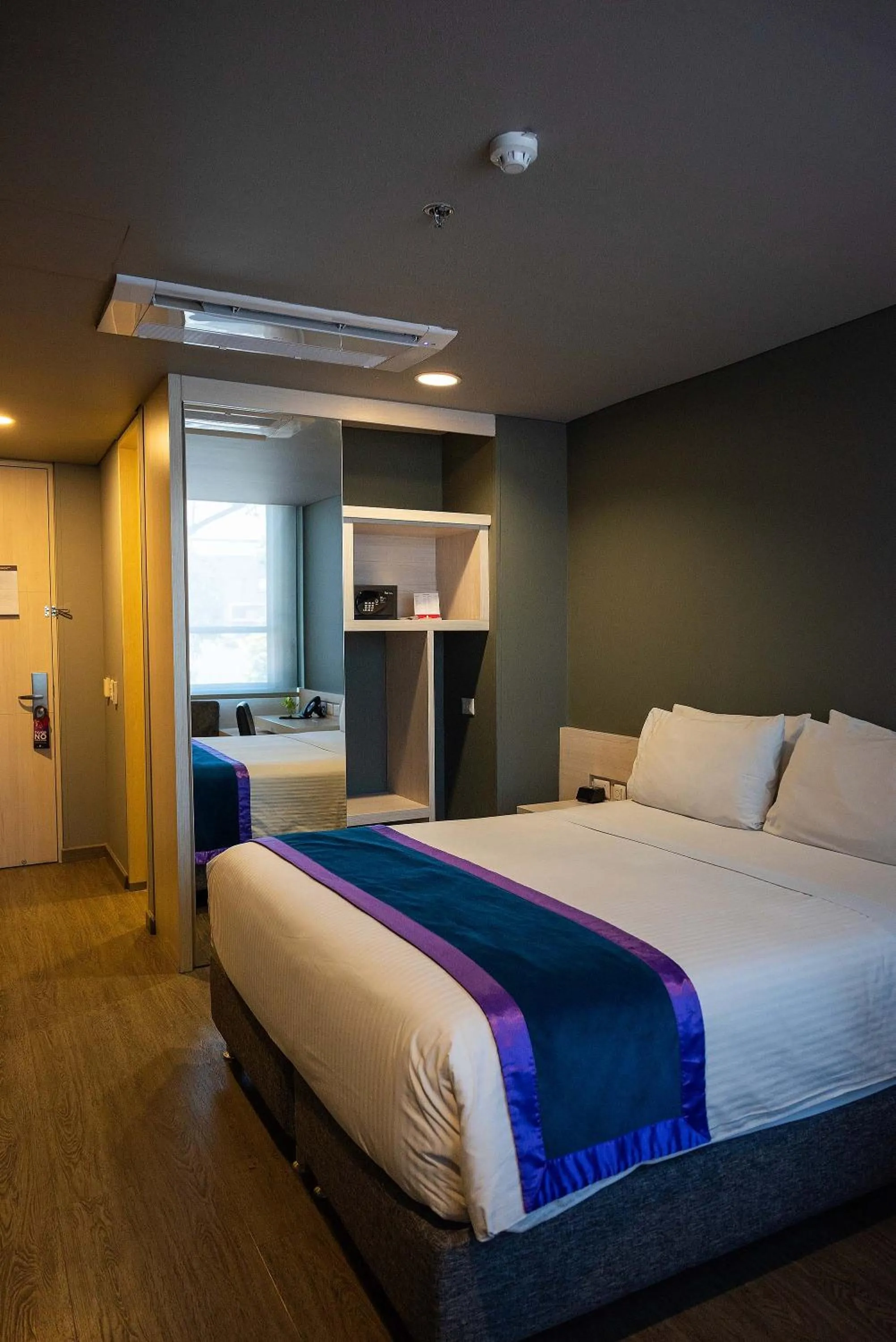 Bed in Hotel Black Tower Premium