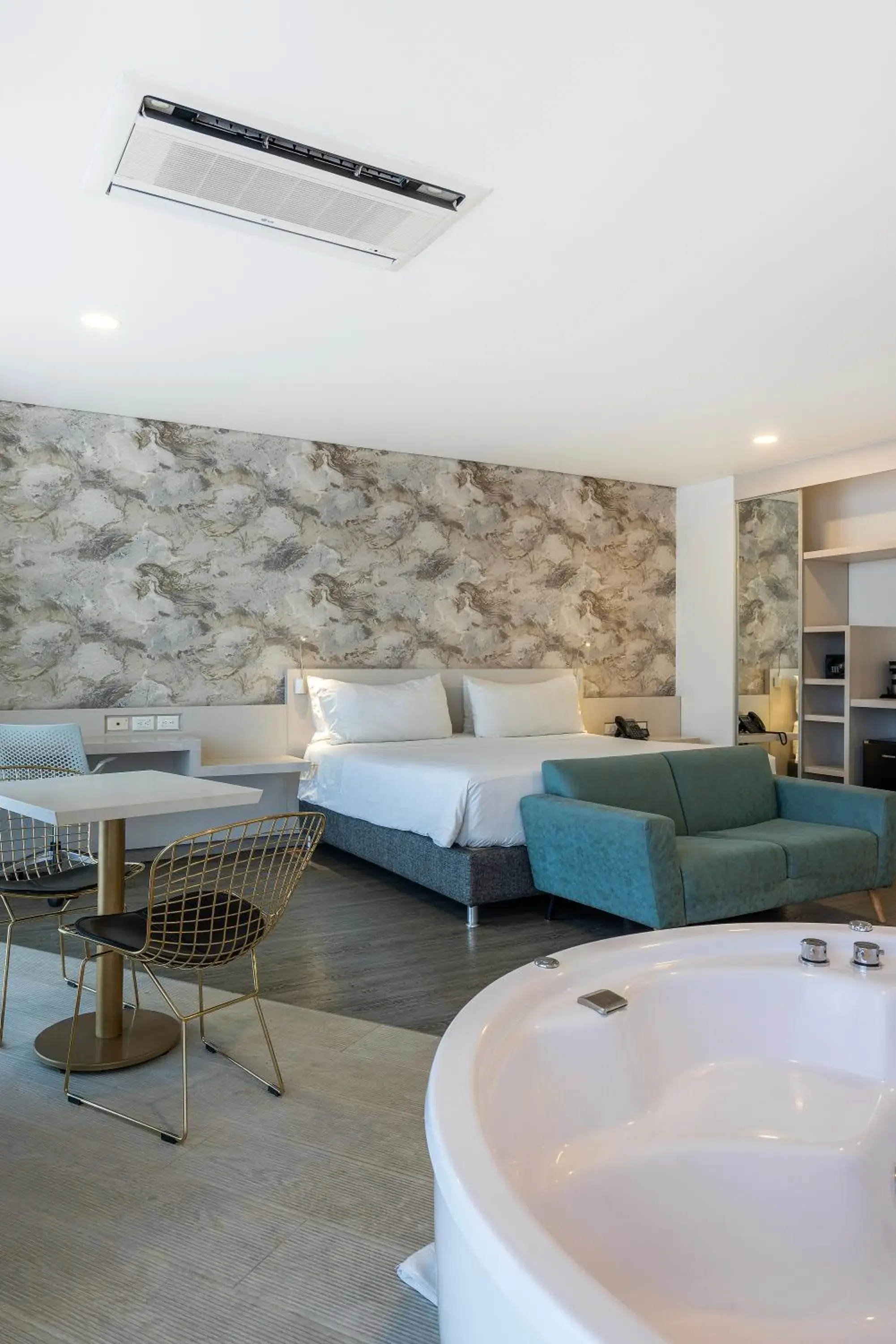 Photo of the whole room in Hotel Black Tower Premium Photo of the whole room in Hotel Black Tower Premium