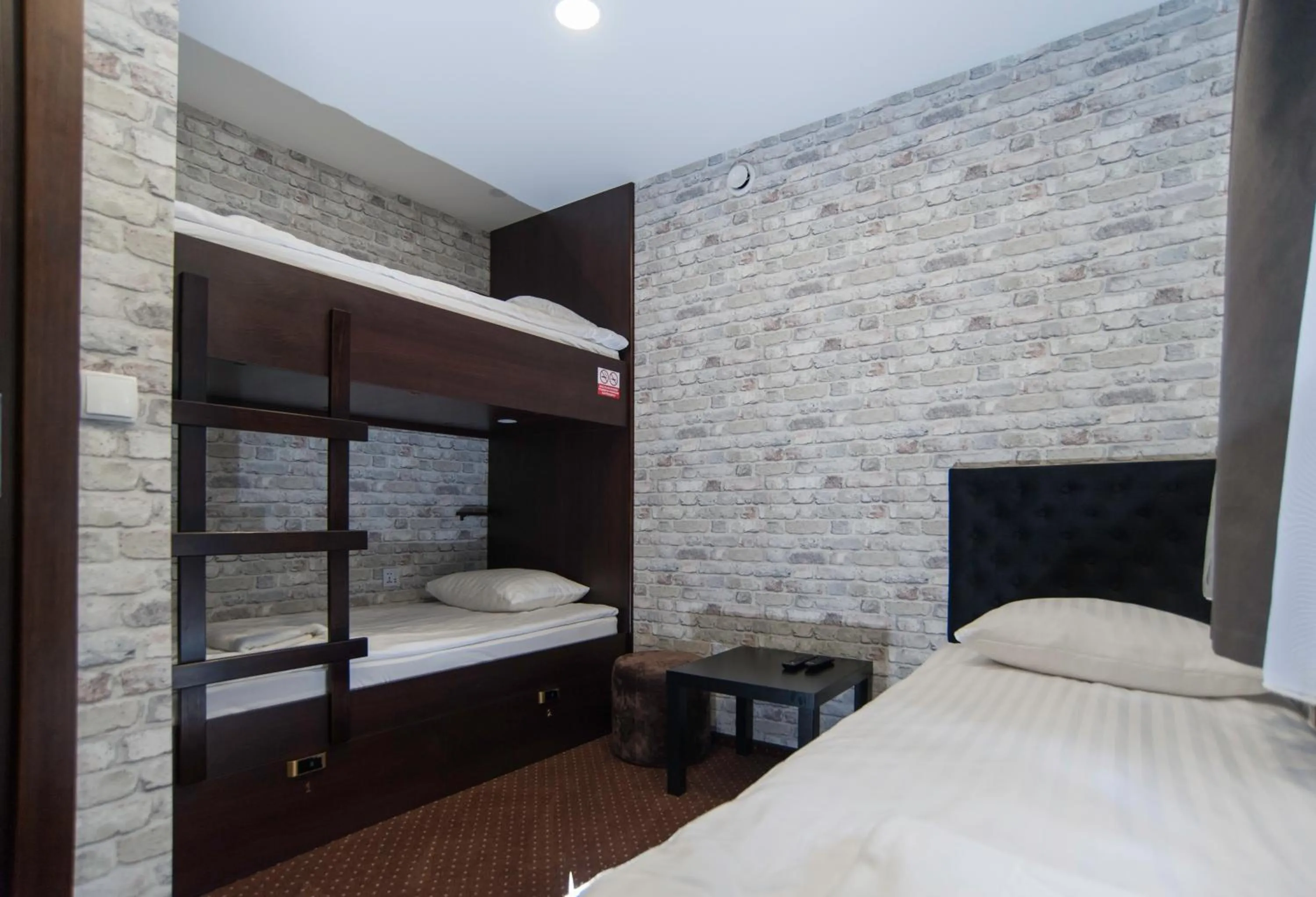 Bed in World Hostel - Old Town