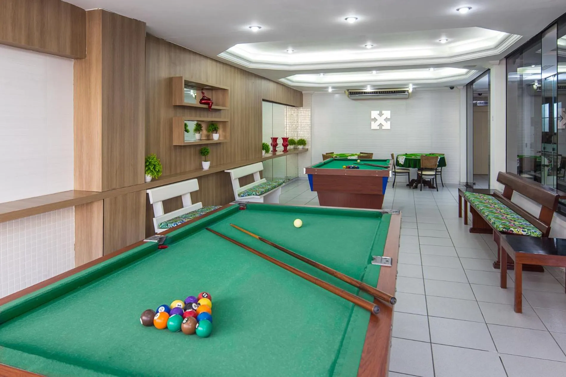 Billiard in Torre Sol Hotel & Eventos