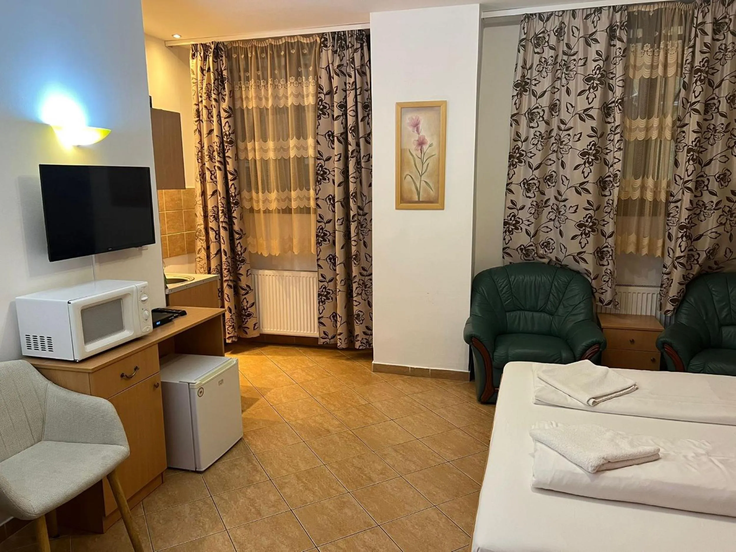 Photo of the whole room in Esprit Hotel