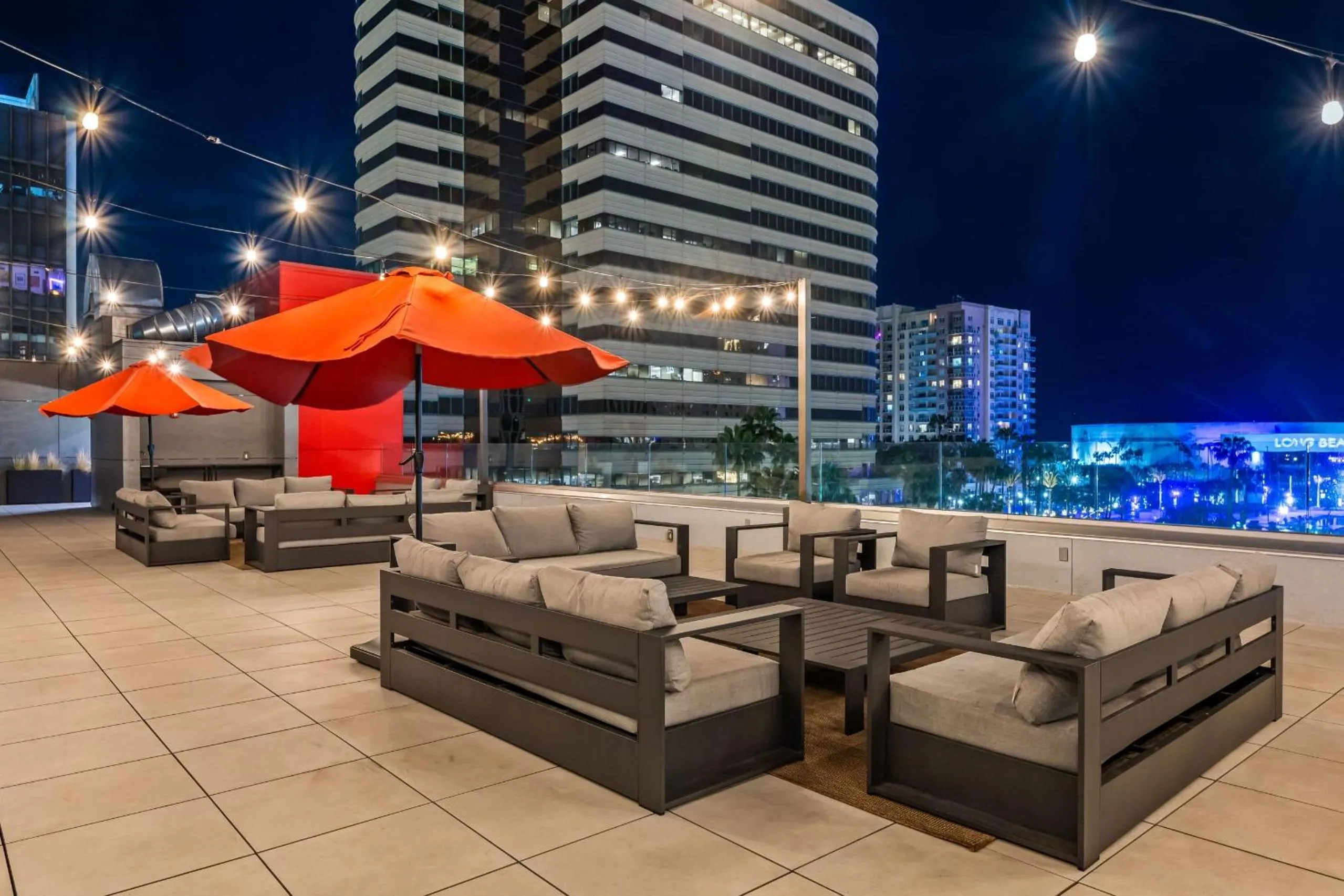 Hotel Mai Downtown Long Beach