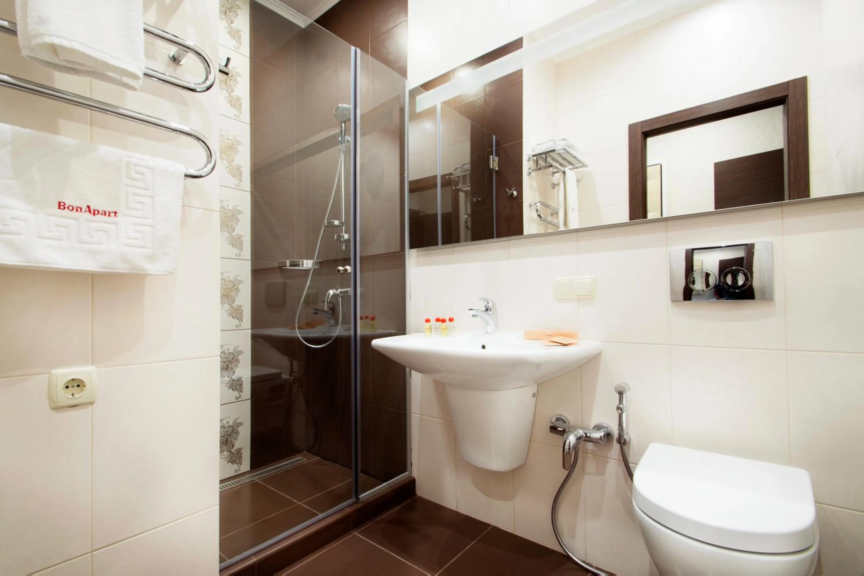 Bathroom in BonApart Hotel by UHM