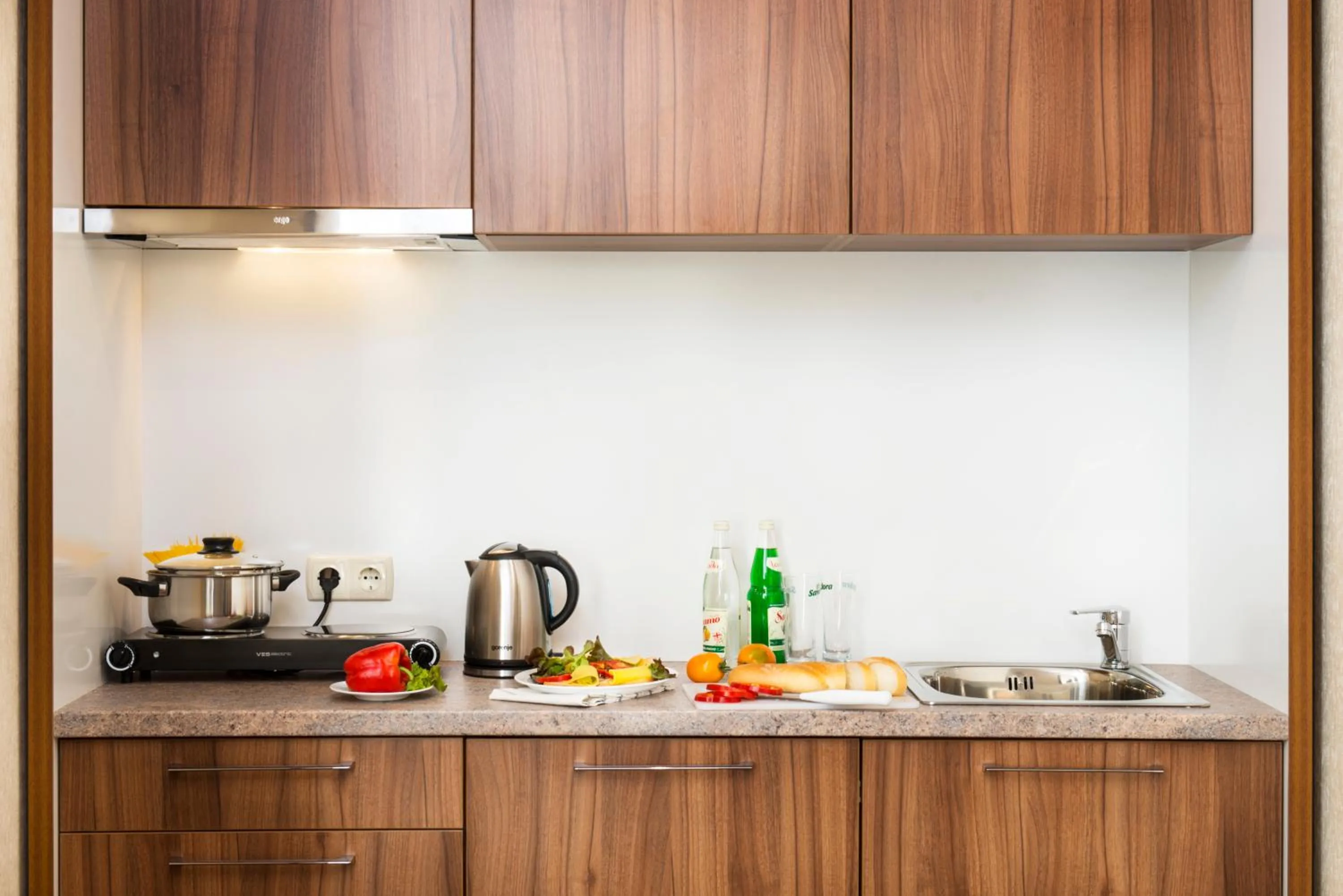 Food in BonApart Hotel by UHM