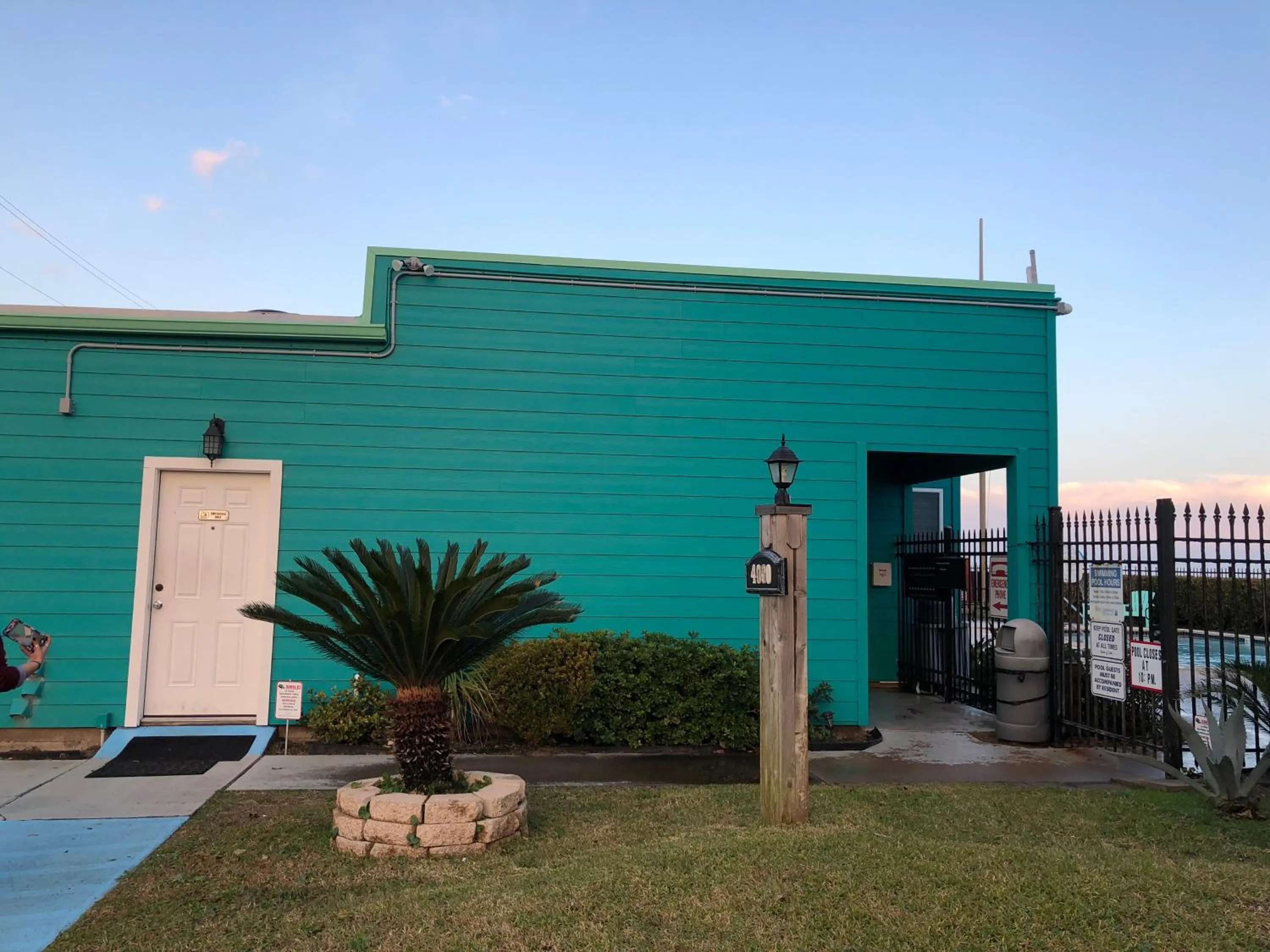 Property building in Four Seasons on the Gulf