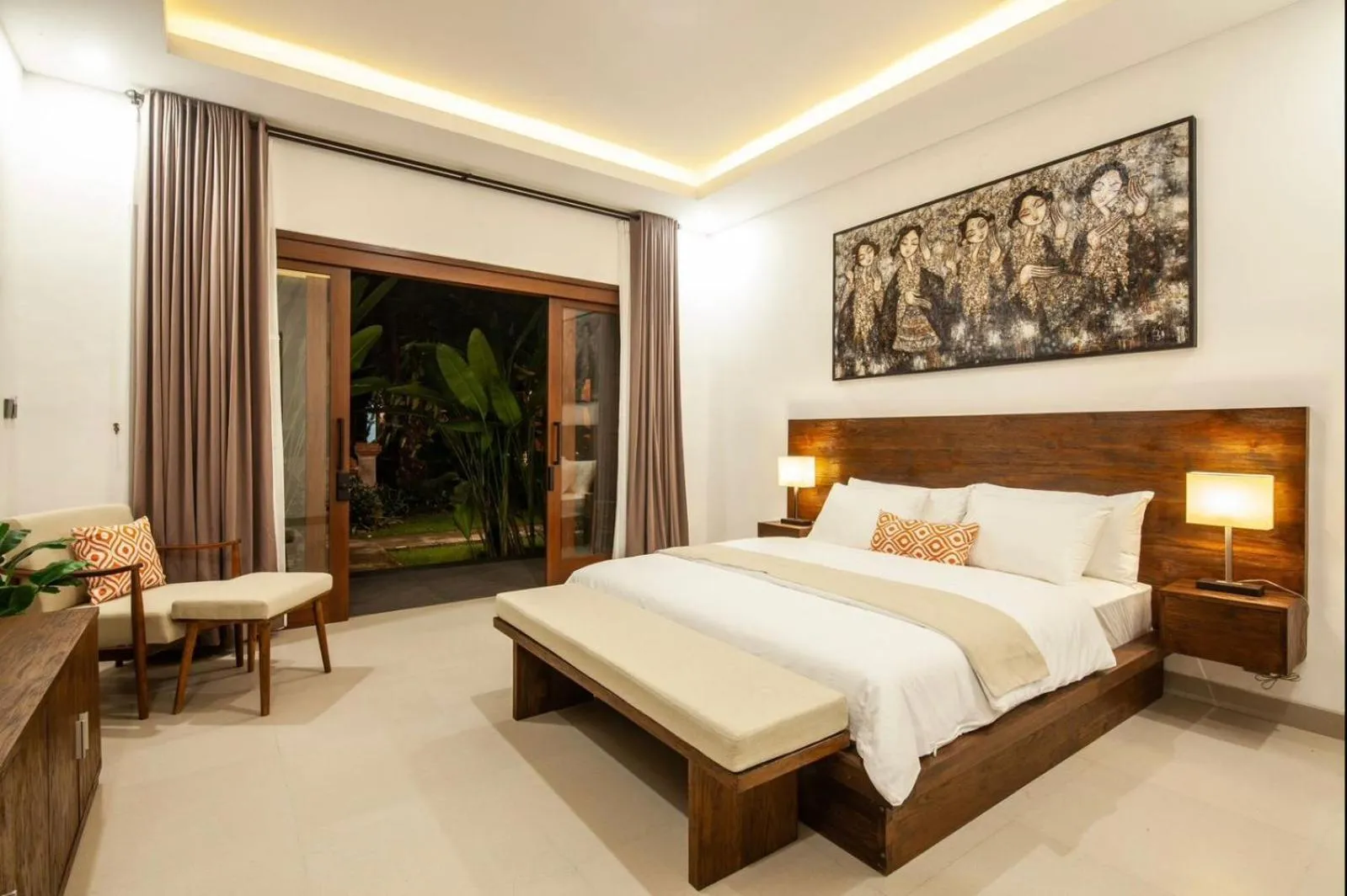 Bed in Griya Shanti Suites