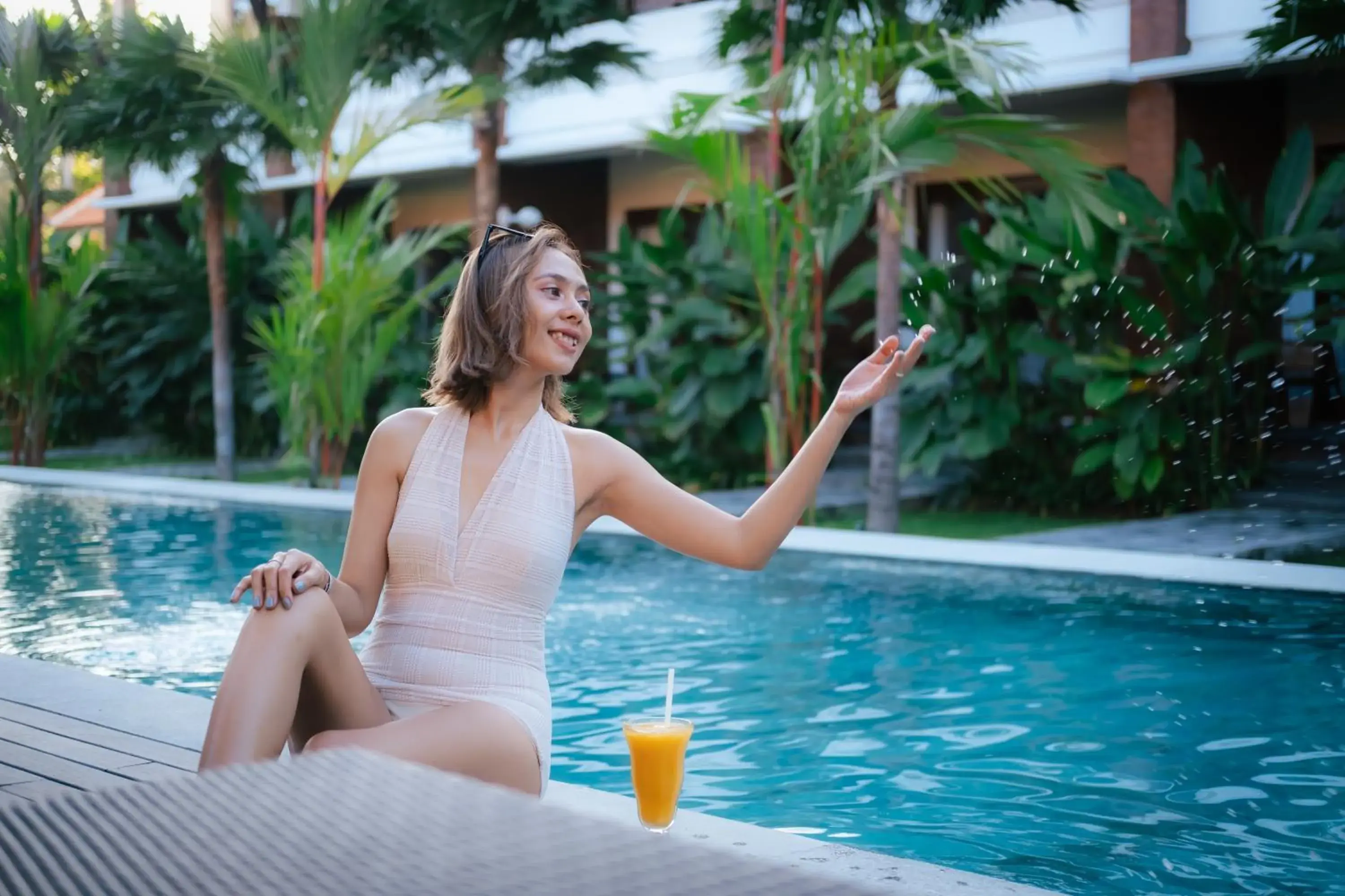 Swimming pool in Griya Shanti Suites Swimming pool in Griya Shanti Suites