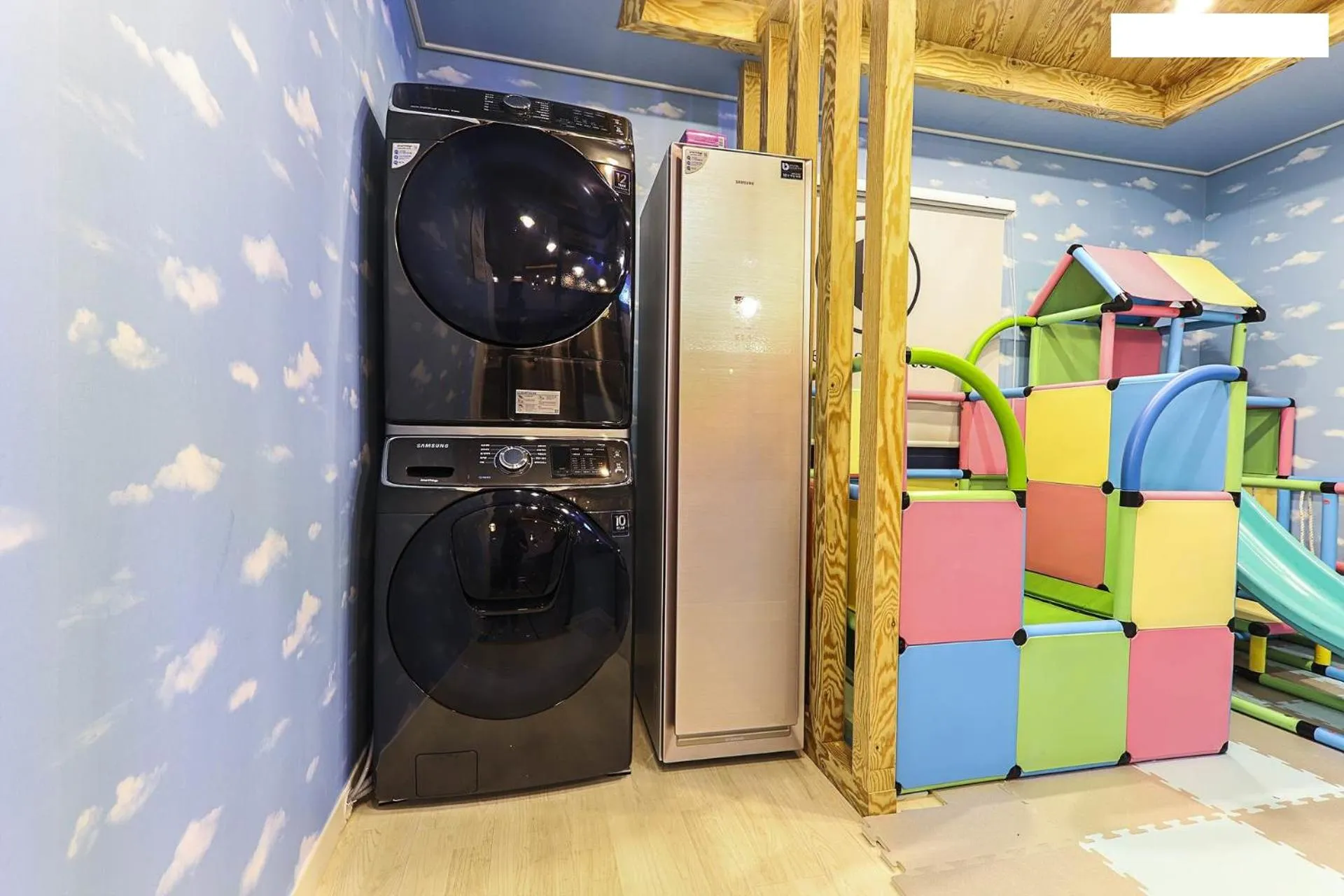 Property building in Heimish Hotel