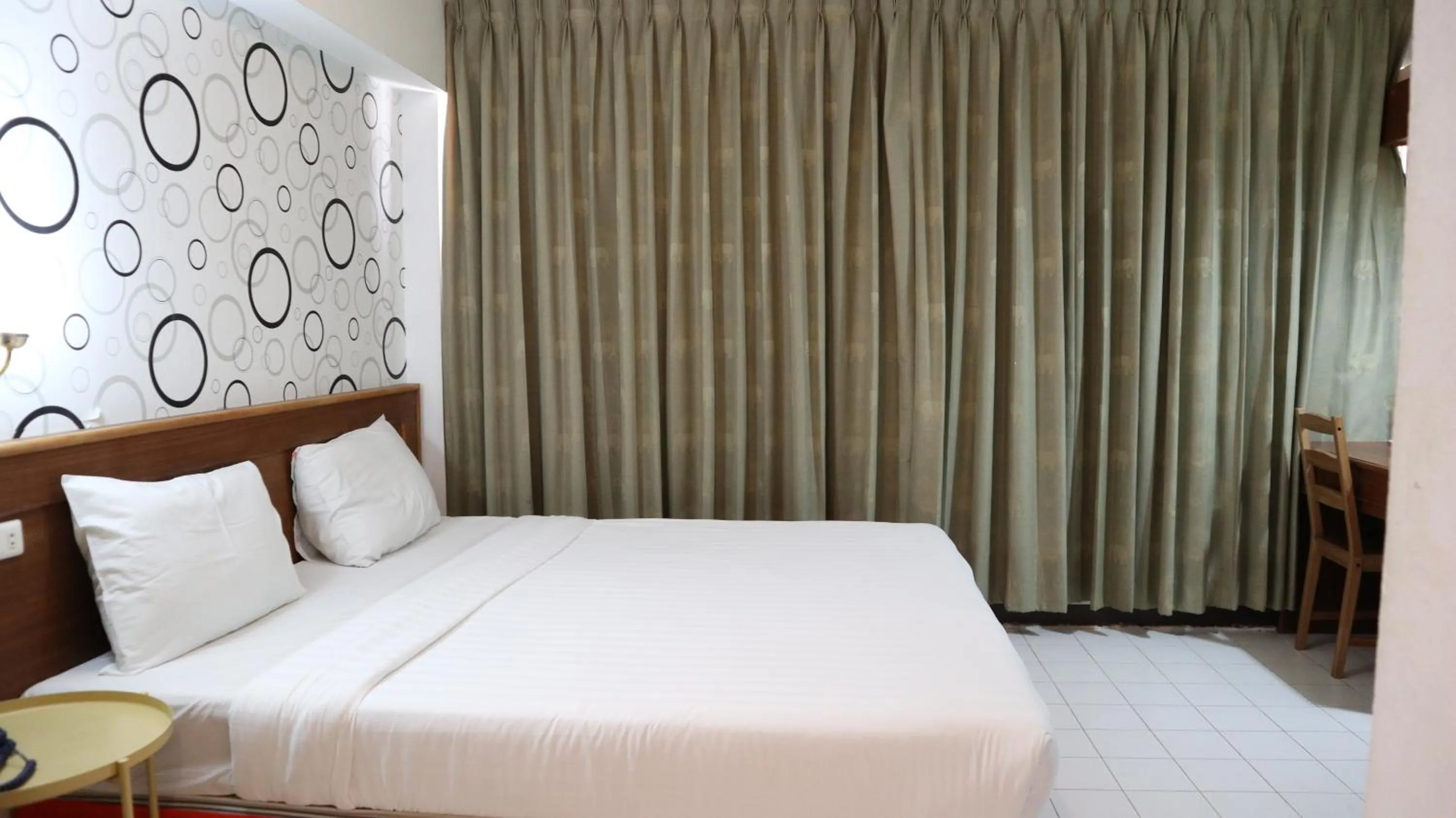 Bed in Patong Triple P