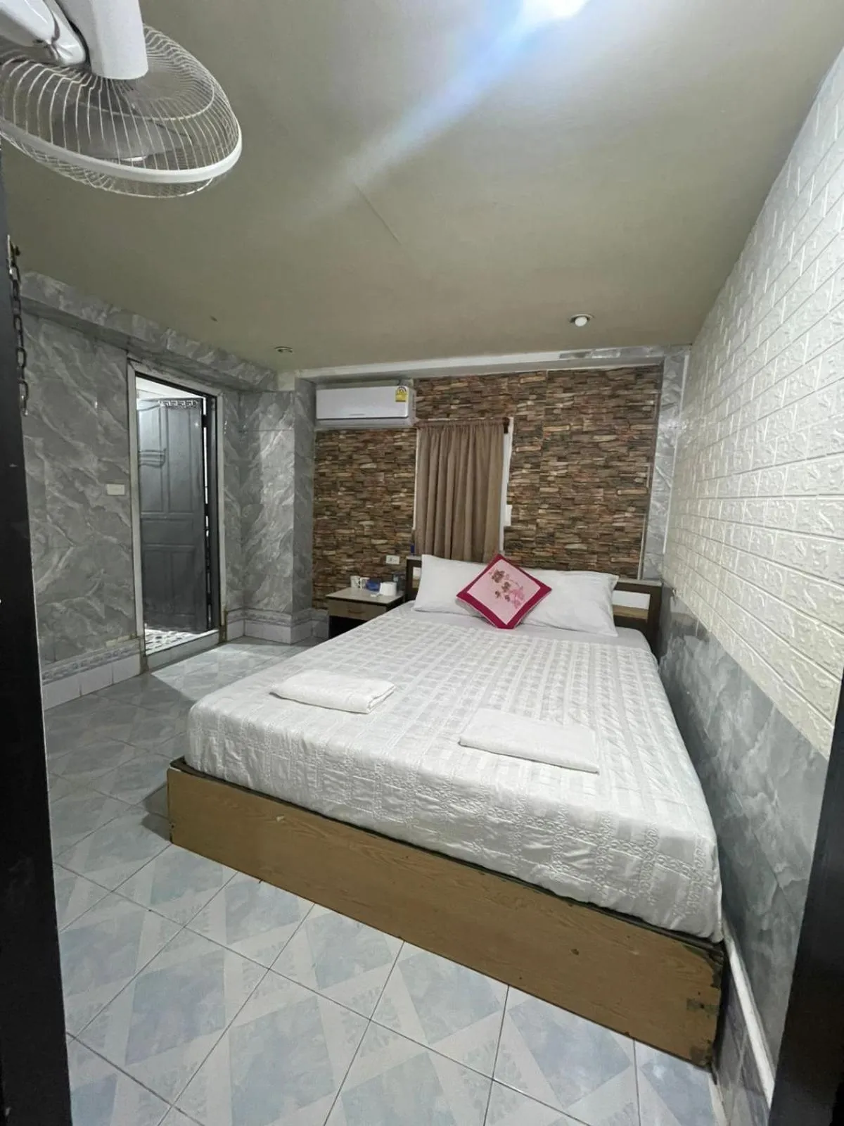 Bed in Vientiane Star Hotel