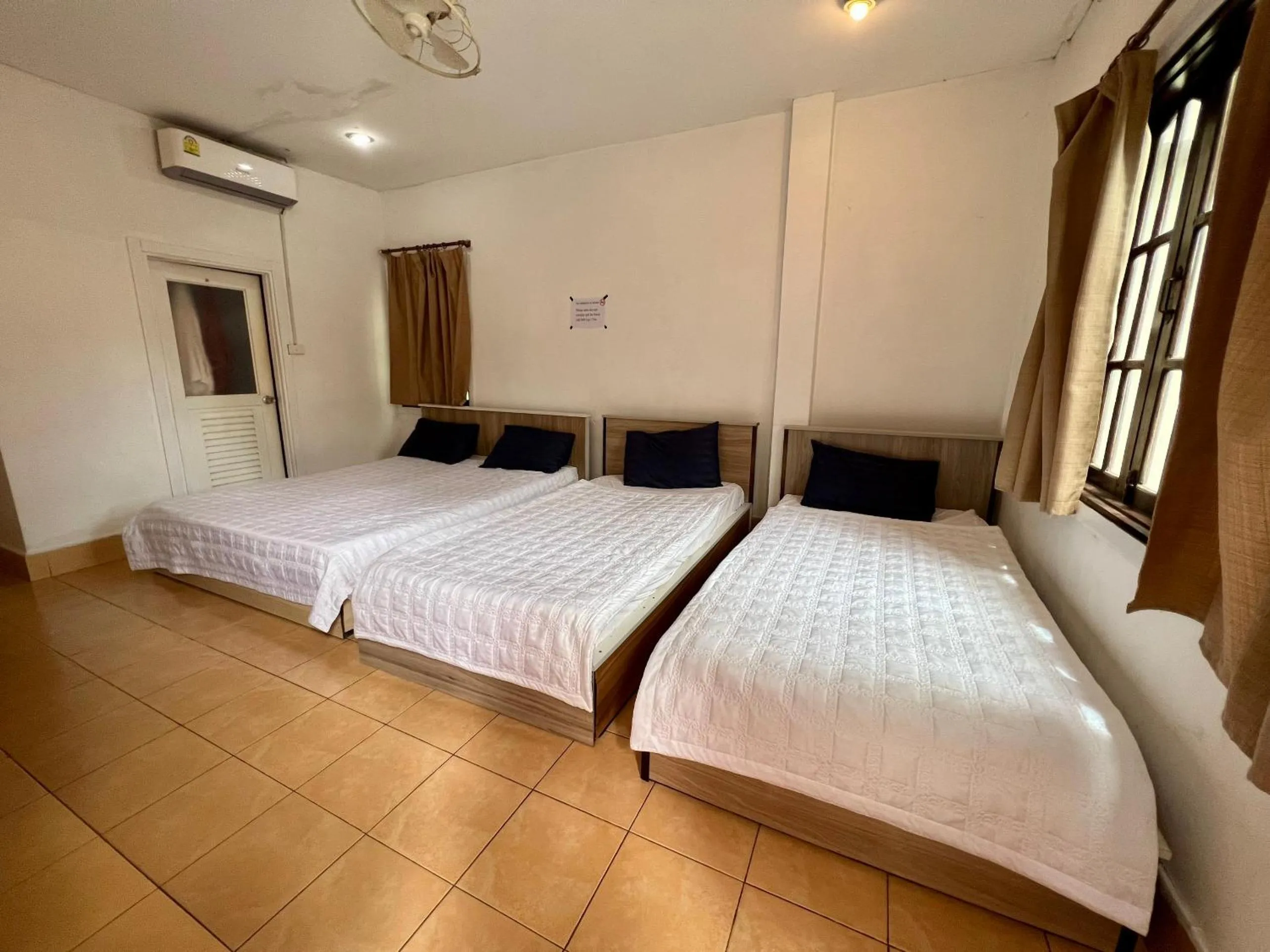 Bed in Vientiane Star Hotel