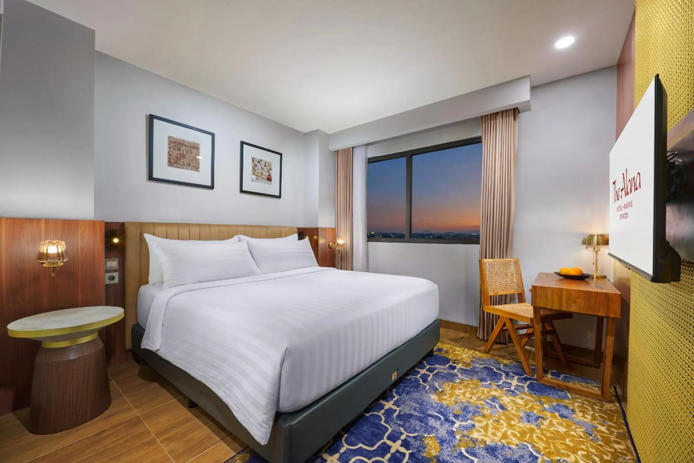 Bed in The Alana Hotel Malang