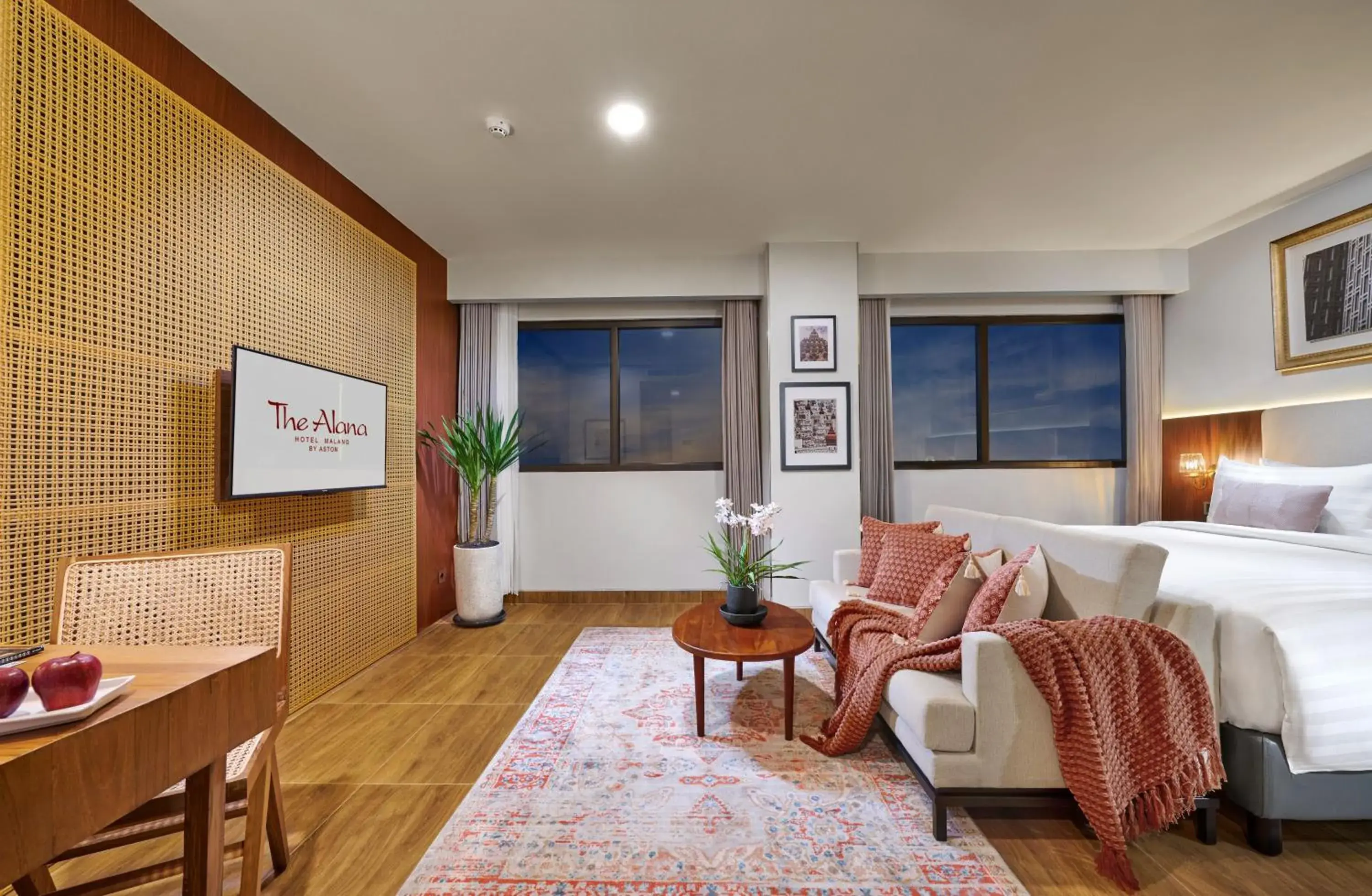 Bedroom, Bed in The Alana Hotel Malang Bedroom, Bed in The Alana Hotel Malang