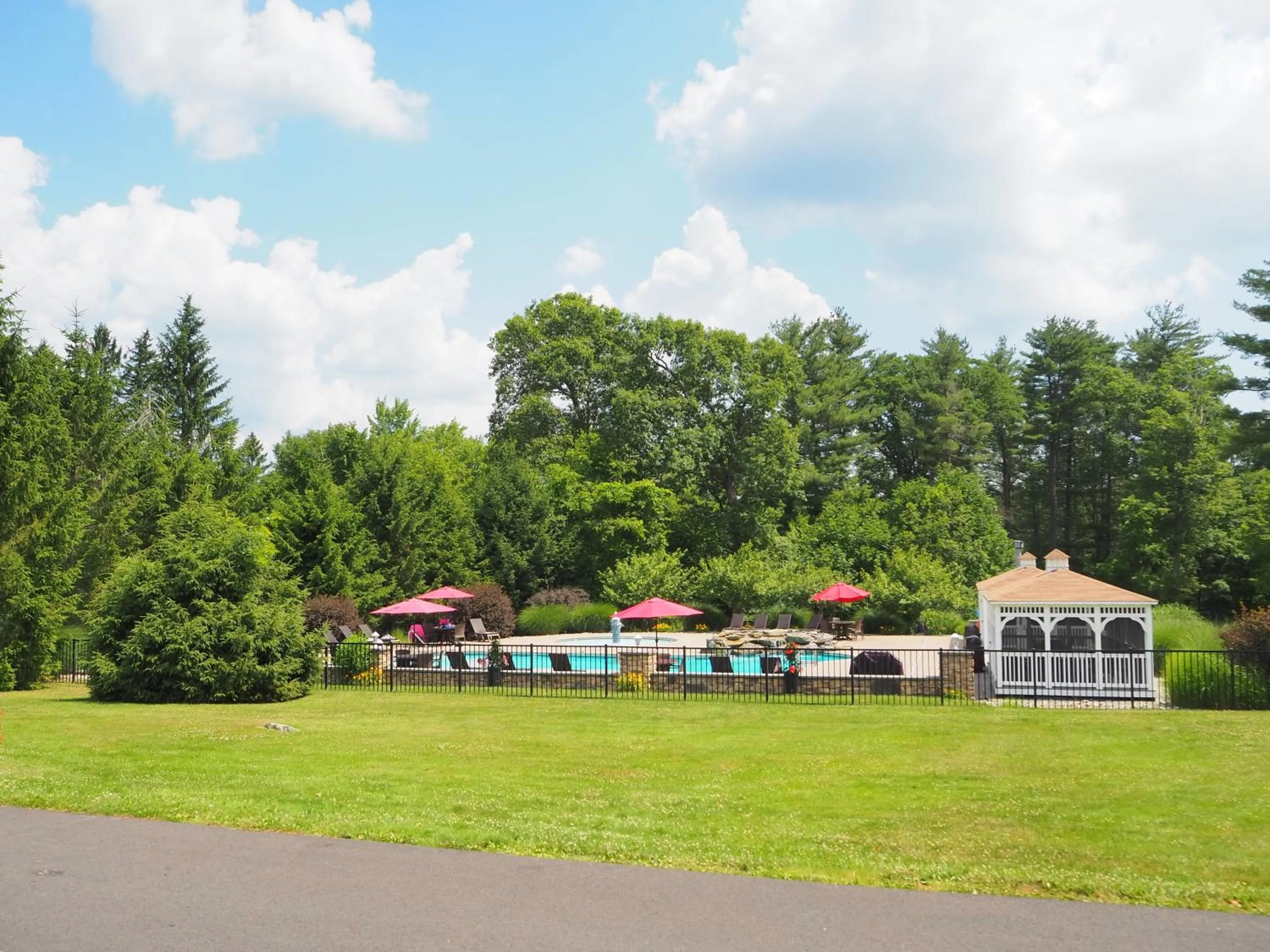 Natural landscape in Woodfield Manor - A Sundance Vacations Property
