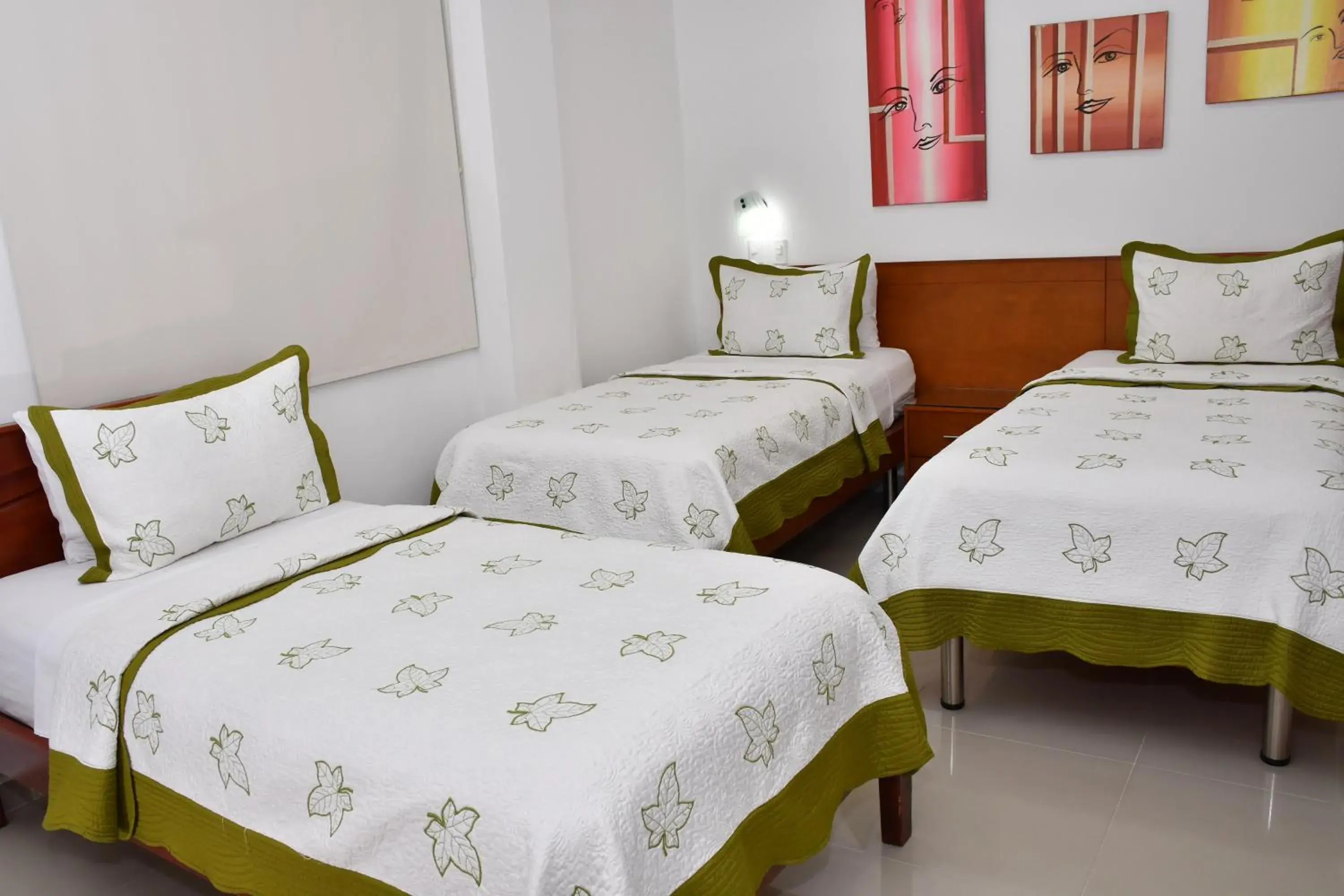 Triple Room in Hotel B`Quin Plaza Cúcuta Triple Room in Hotel B`Quin Plaza Cúcuta